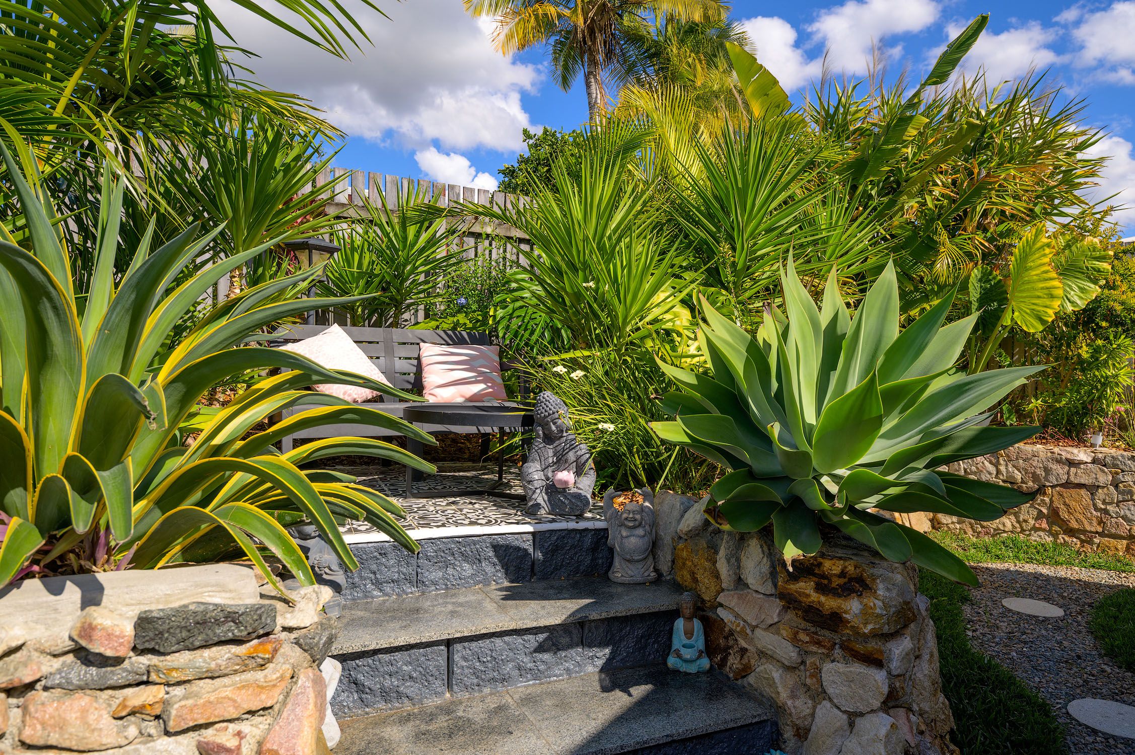 9 Killarney Court, Southside, QLD 4570