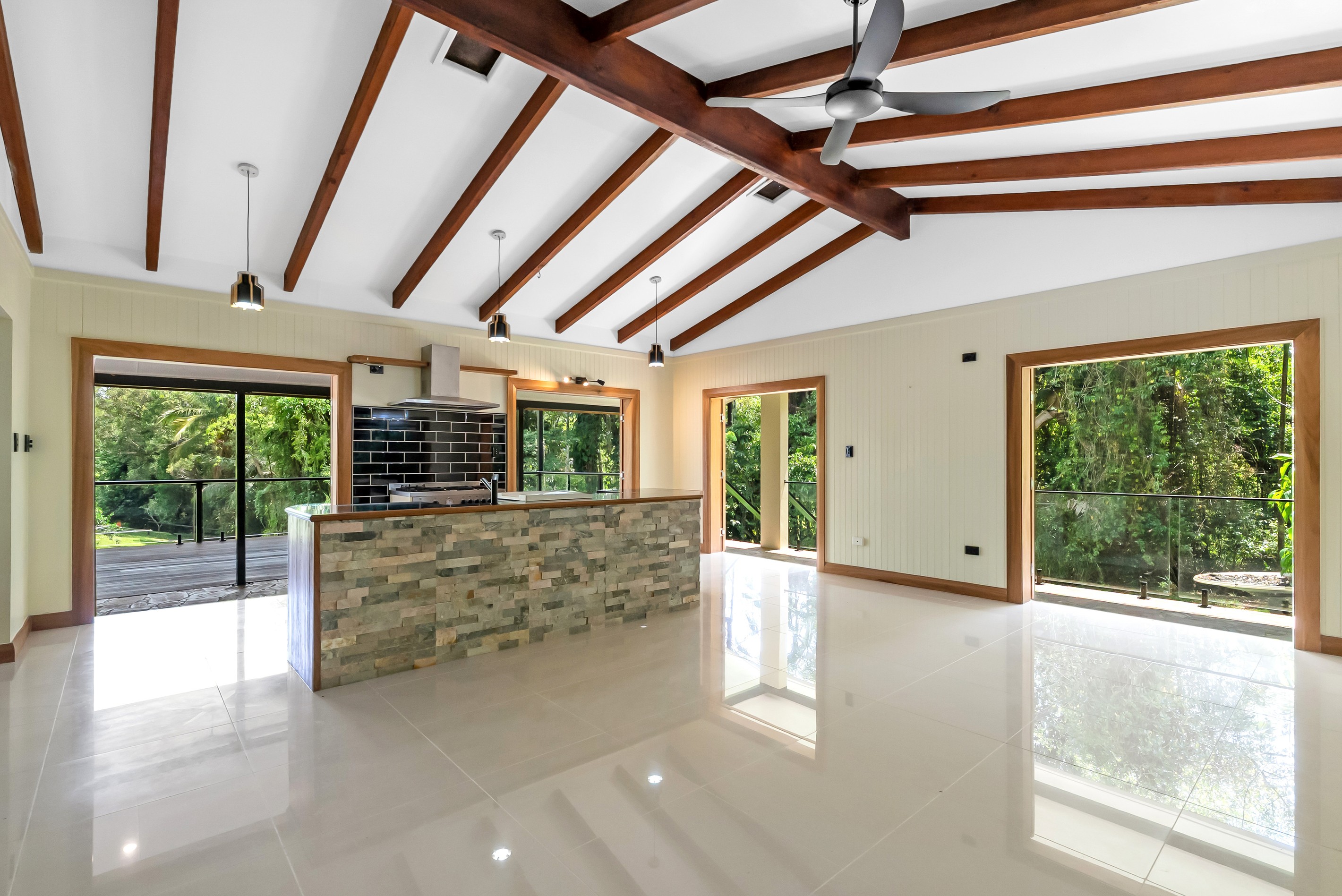 19 Greenhills Road, Kuranda, QLD 4881