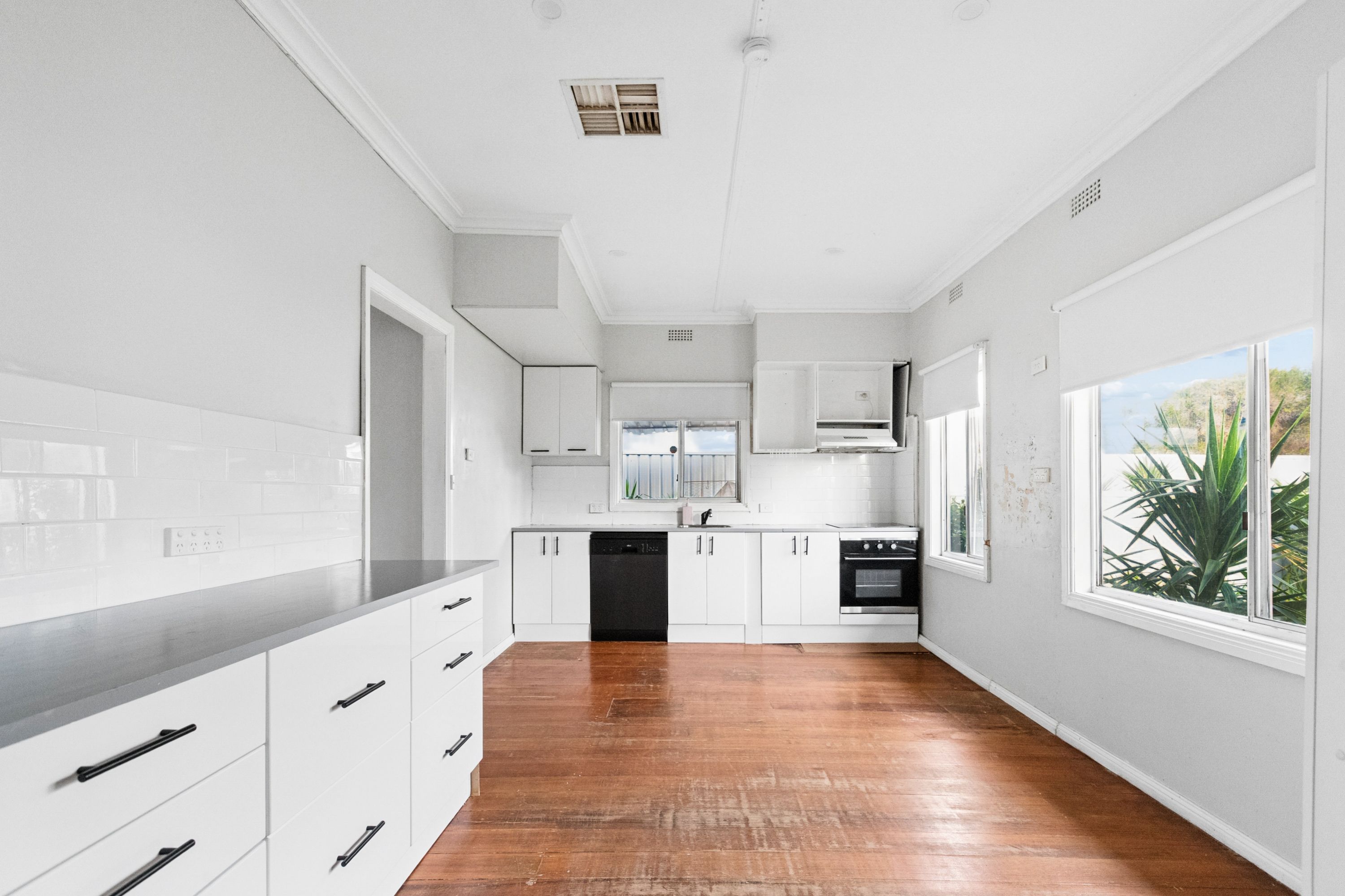 6 Loddon Avenue — photo 7 of 13