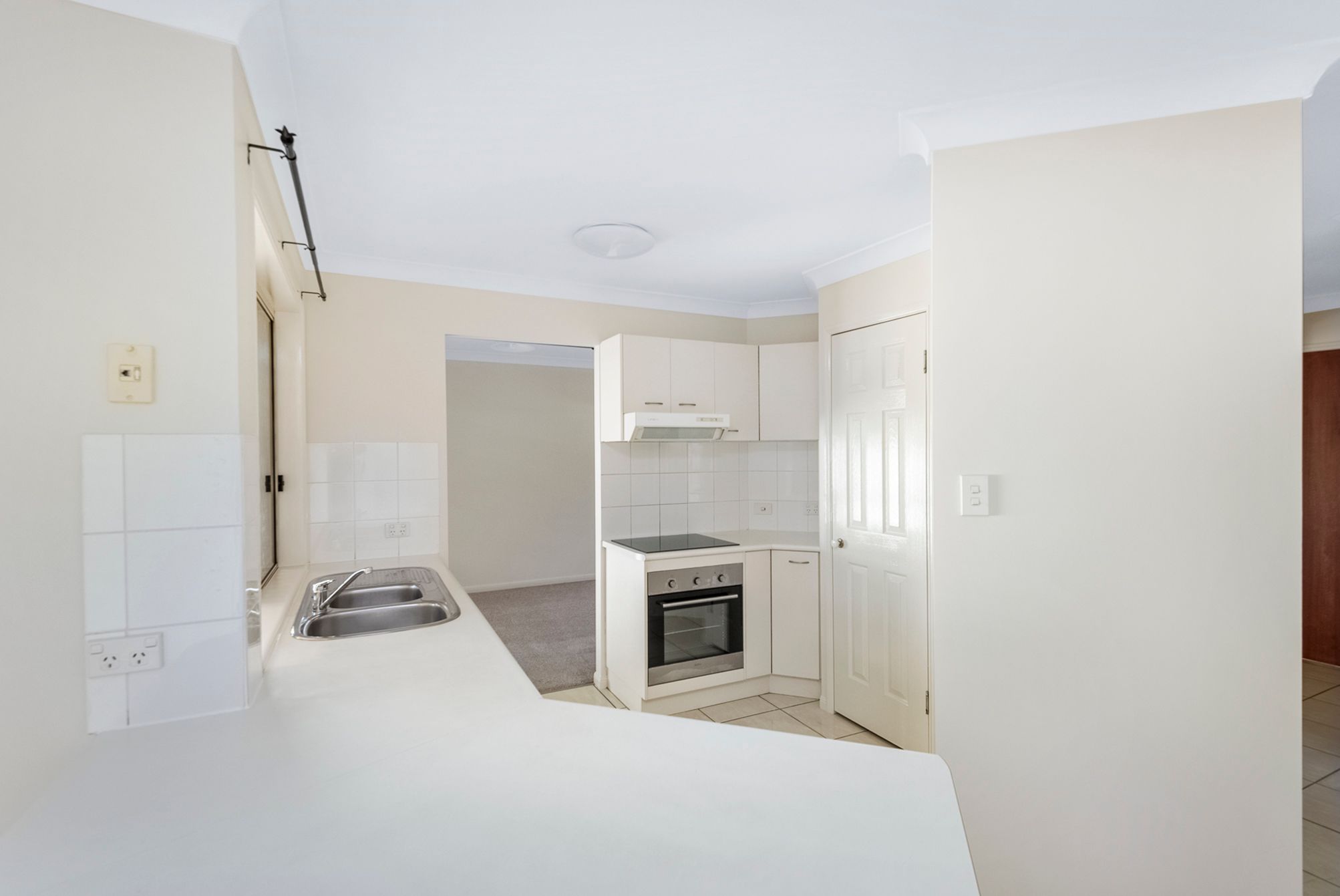18 Springvale Circuit, Underwood, QLD 4119