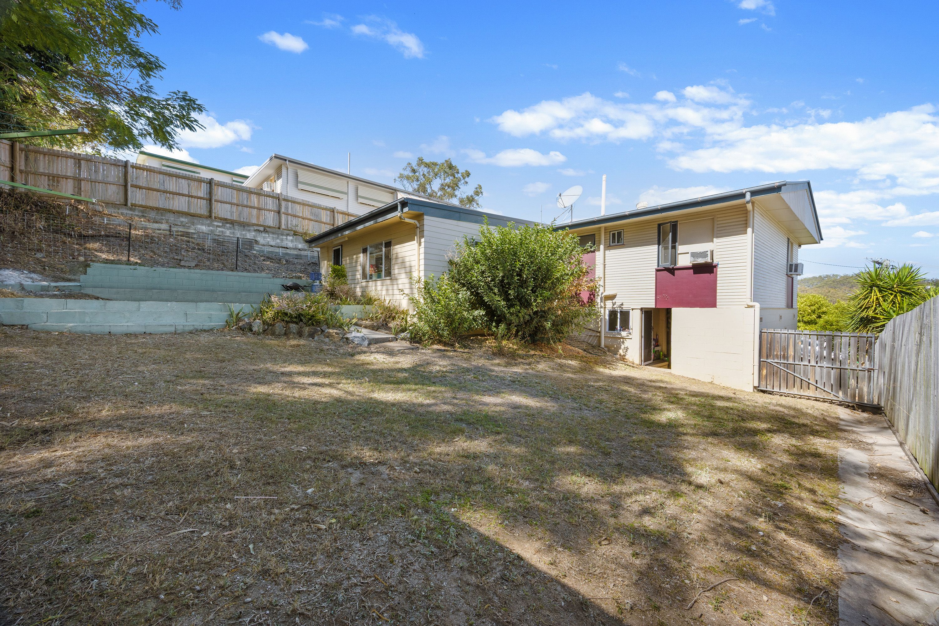 8 Warren Street — photo 14 of 17