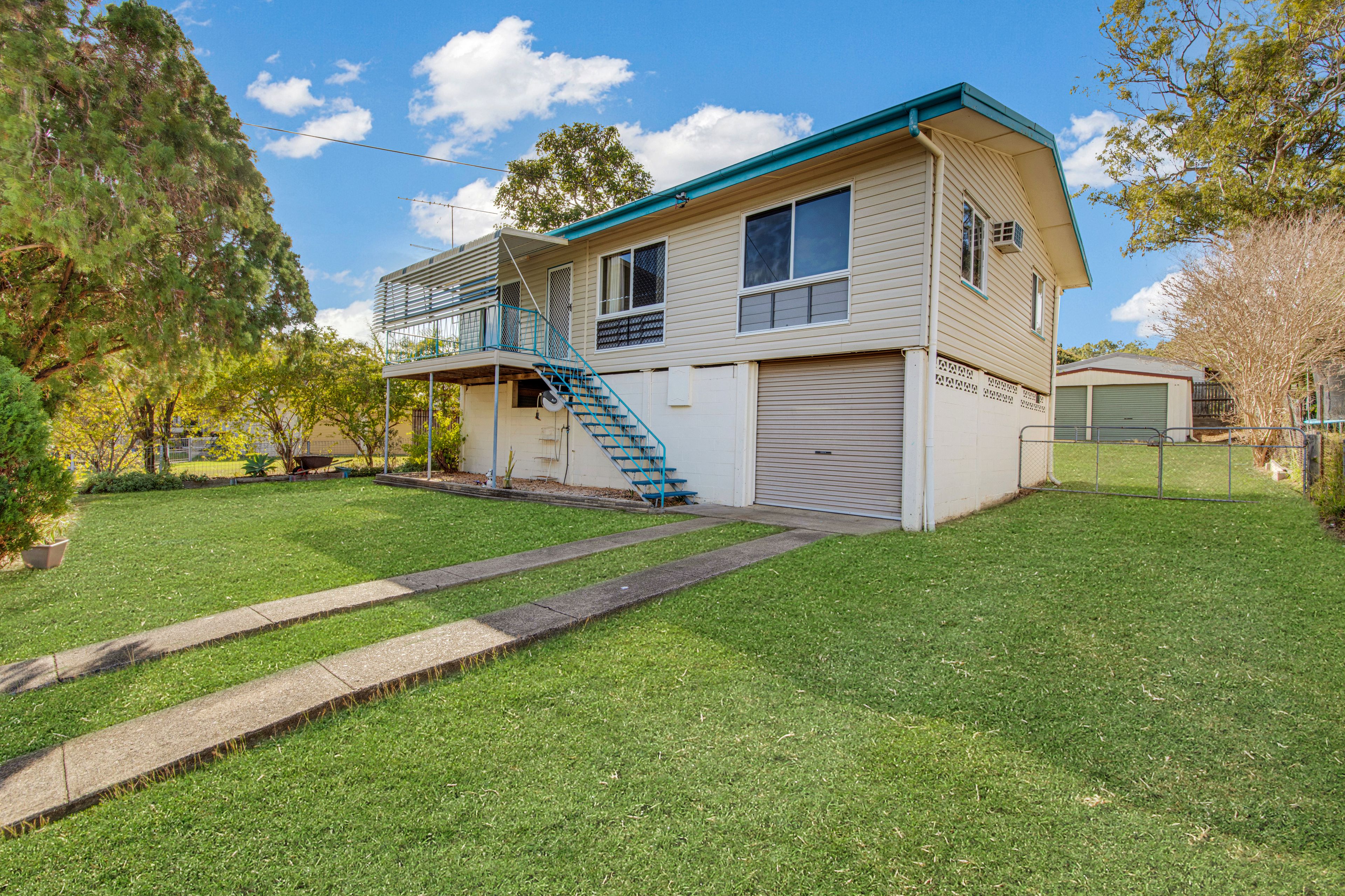 4 Morley Street, West Gladstone, QLD 4680