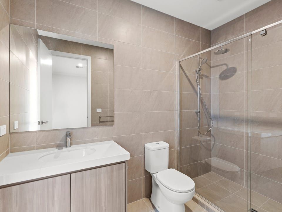 36 Thurso Street — photo 8 of 11