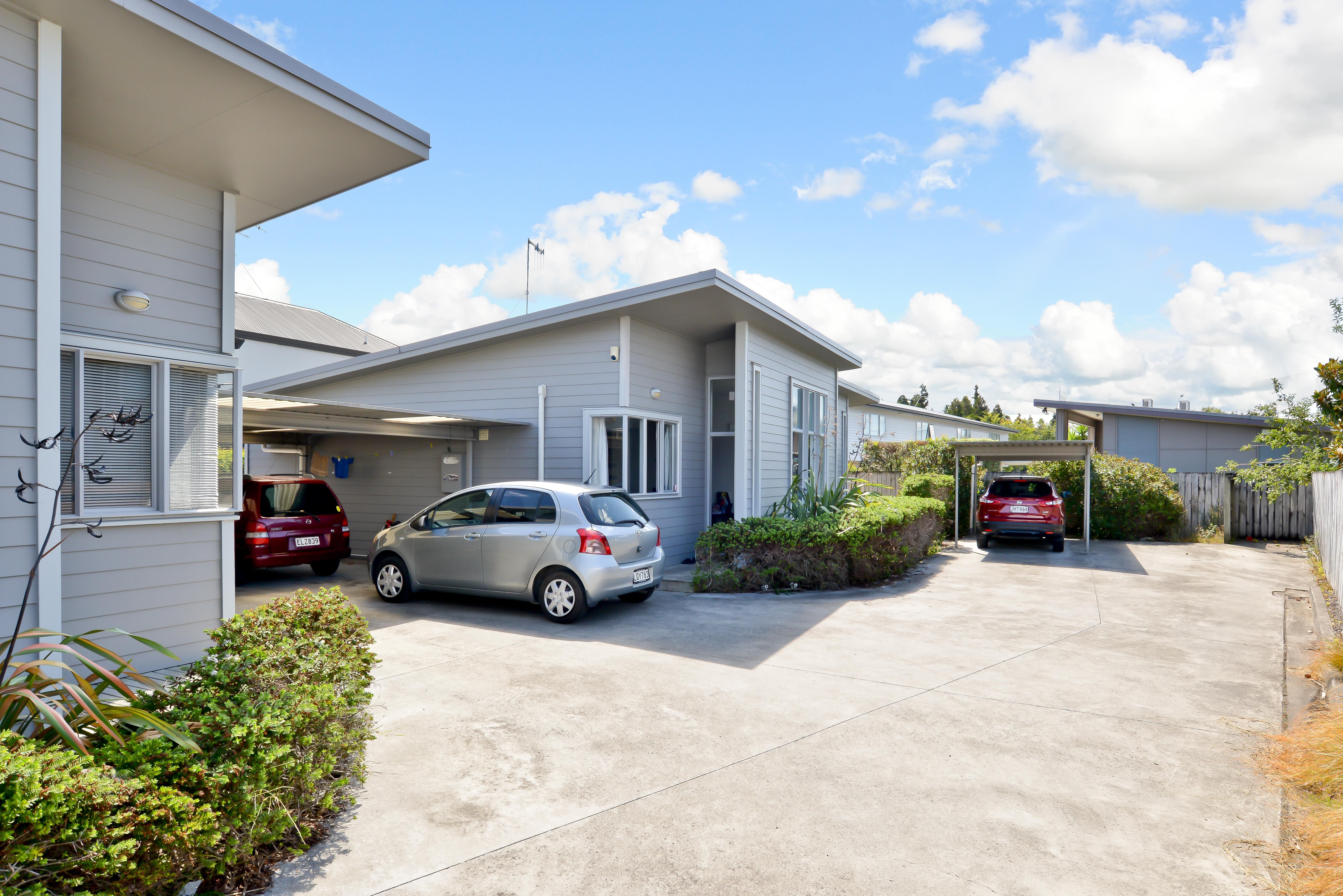 37C Jones Crescent, Melville, Hamilton City