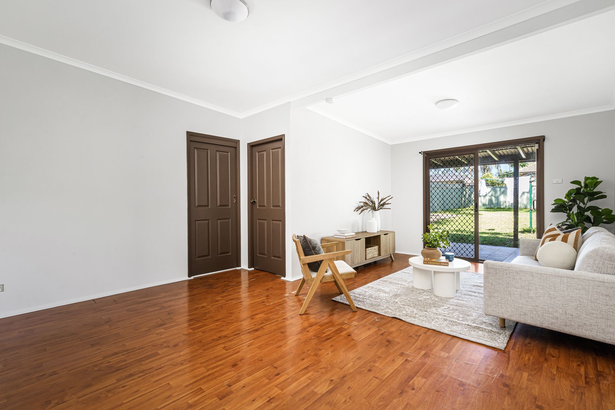 47 Dora Street — photo 4 of 19