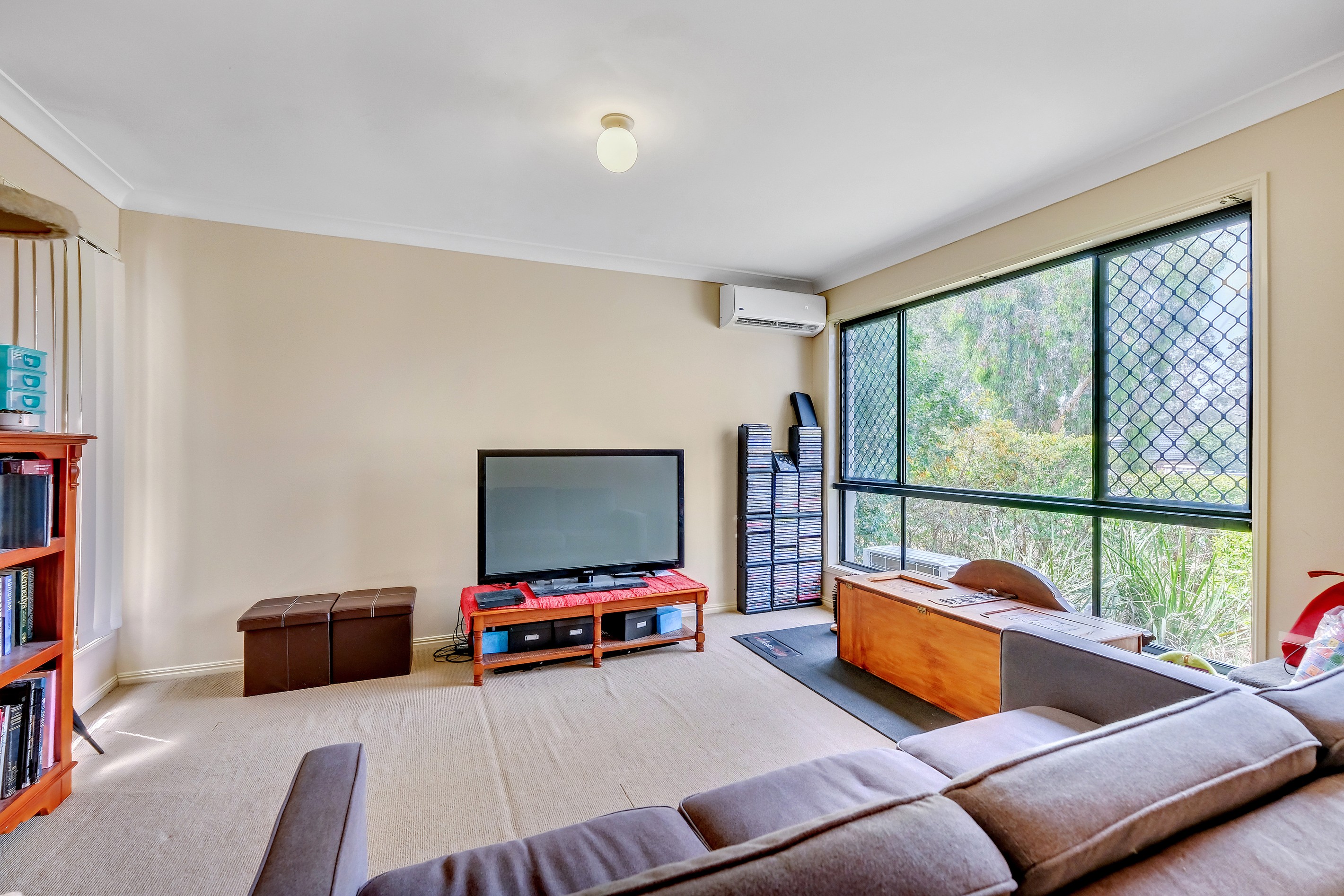8 Stanford Place, Forest Lake, QLD 4078