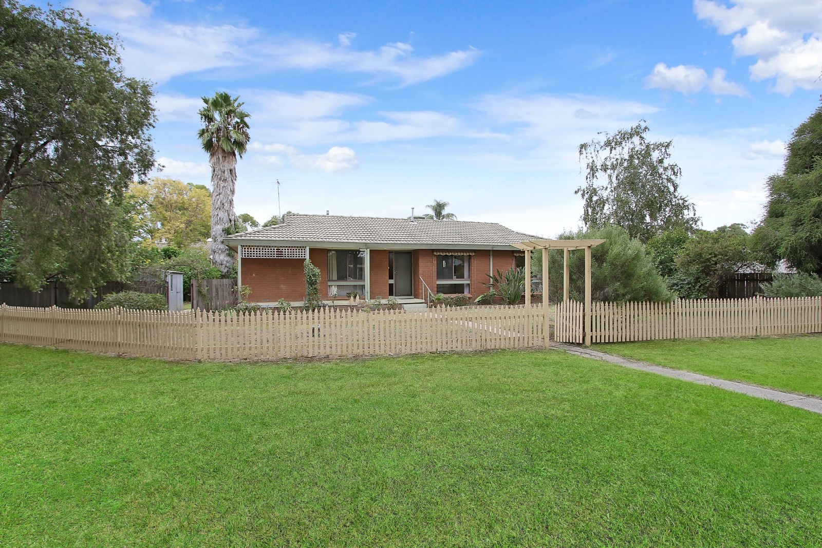 92 Feathertop Circuit, Thurgoona, NSW 2640