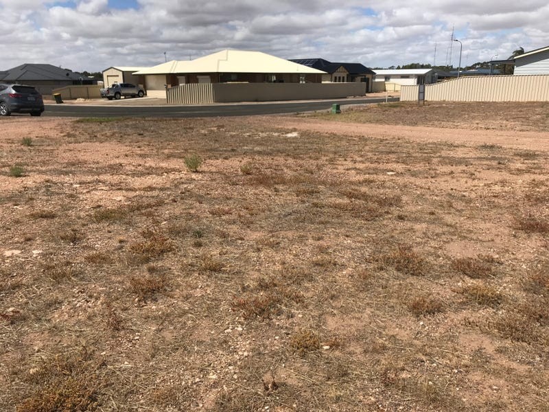33 Chapple Street, Moonta Bay, SA 5558