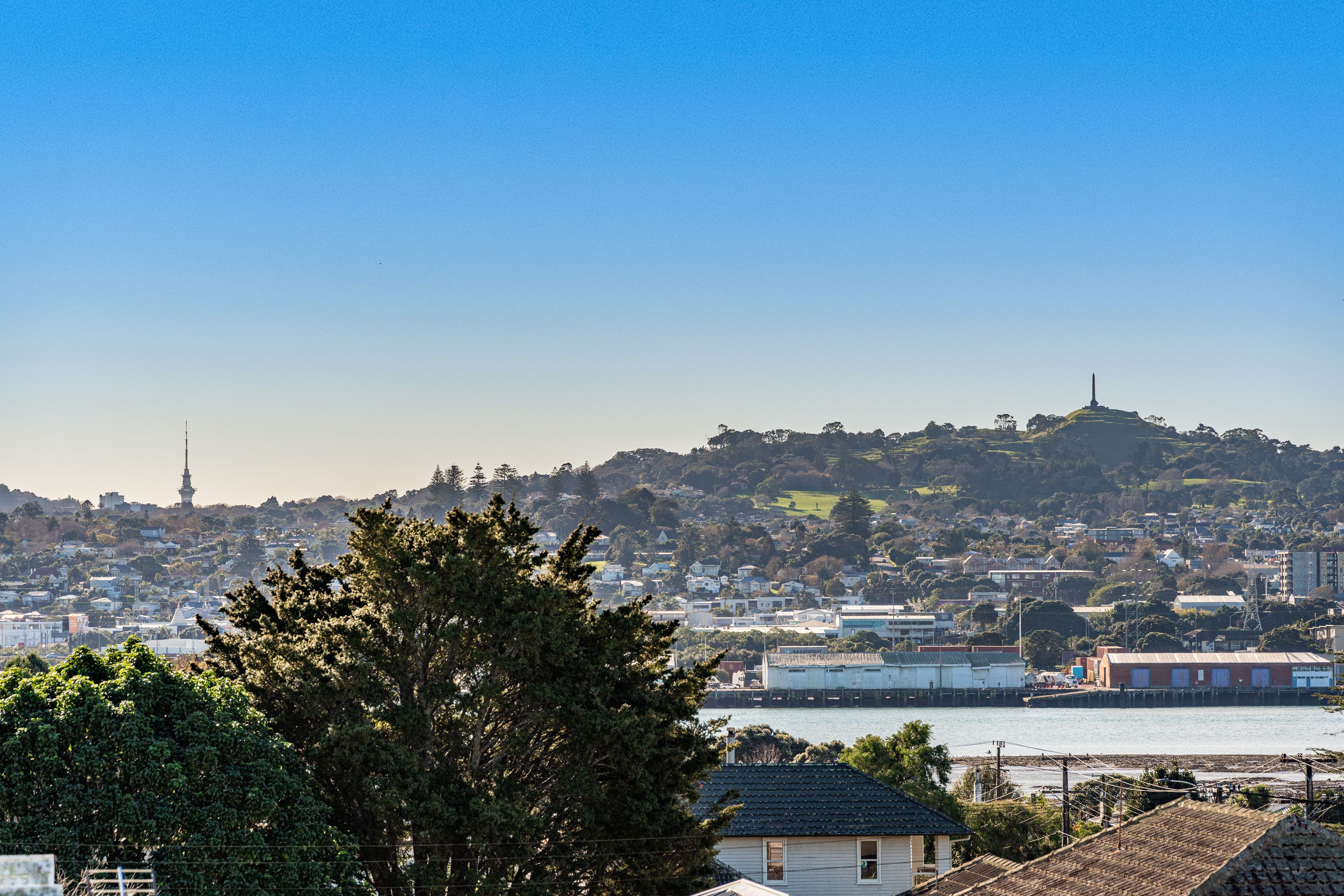 42 Woodward Avenue, Mangere Bridge, Manukau City