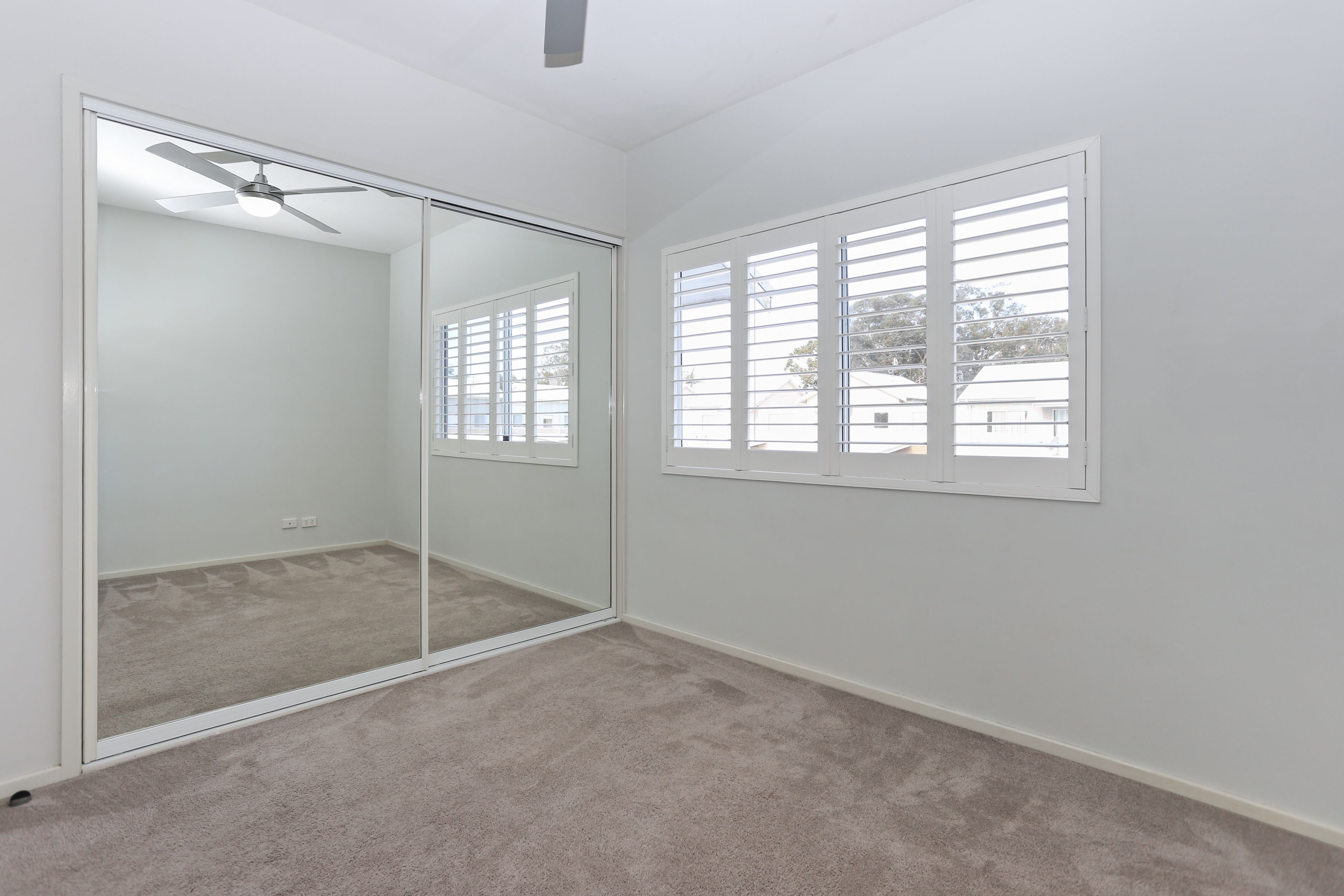 16 Yalinbah Street — photo 11 of 23