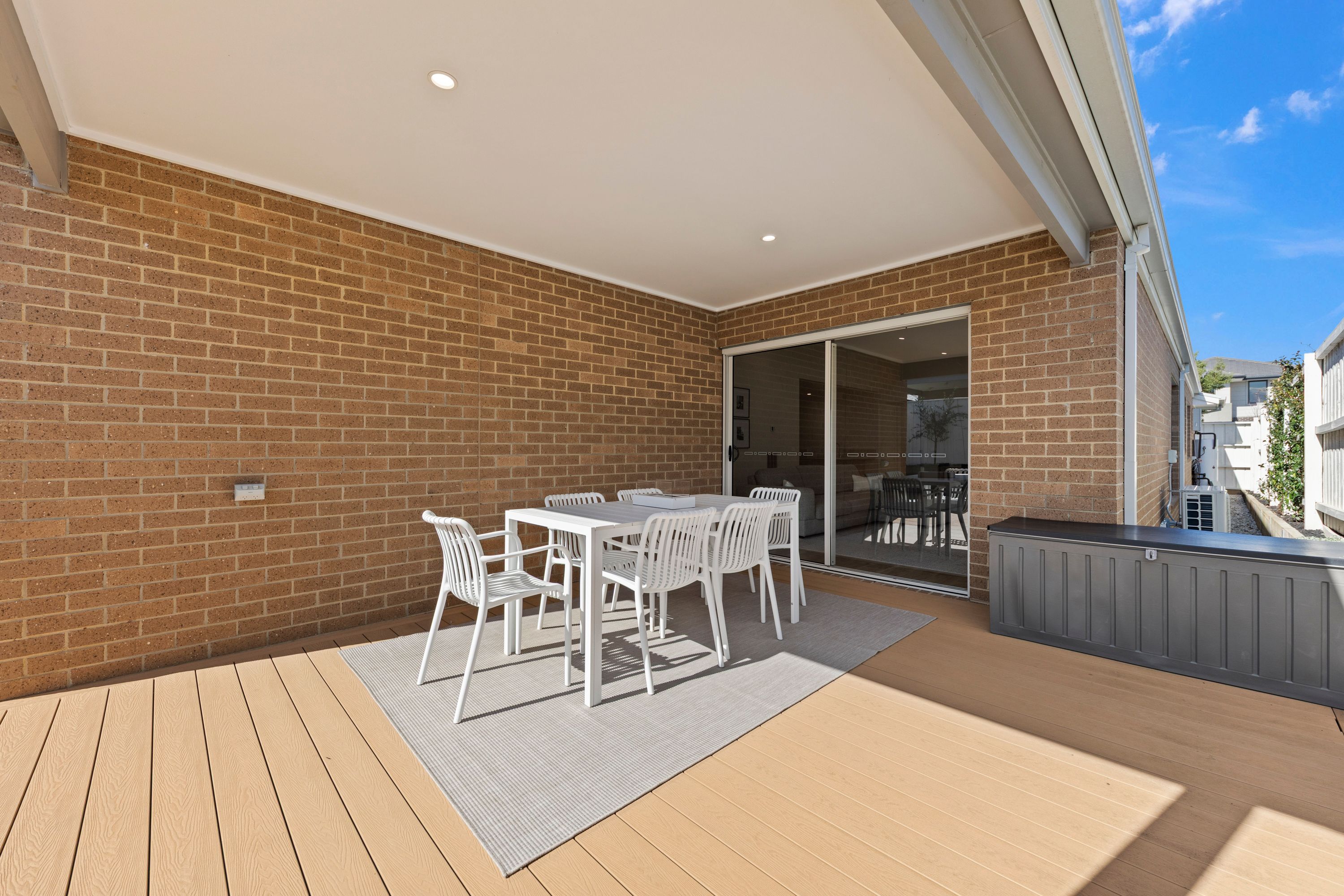 6 Atherton Avenue — photo 19 of 28