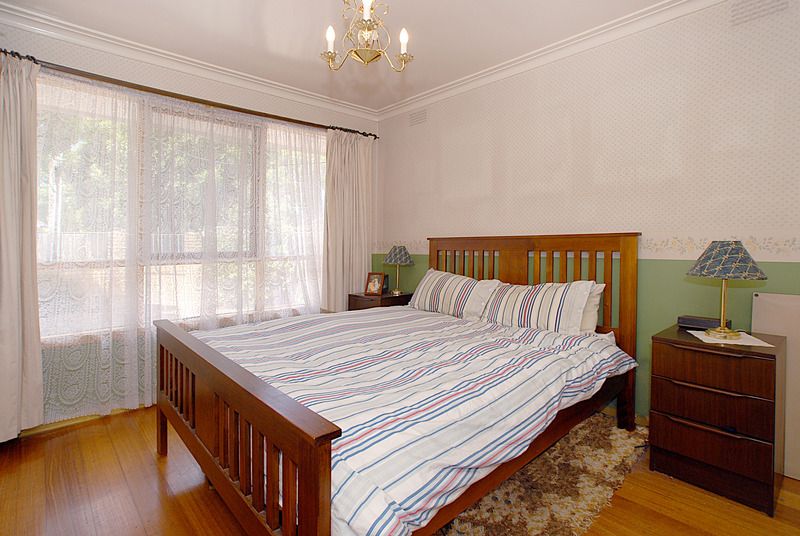 4 Carlisle Road, Ferntree Gully, VIC 3156