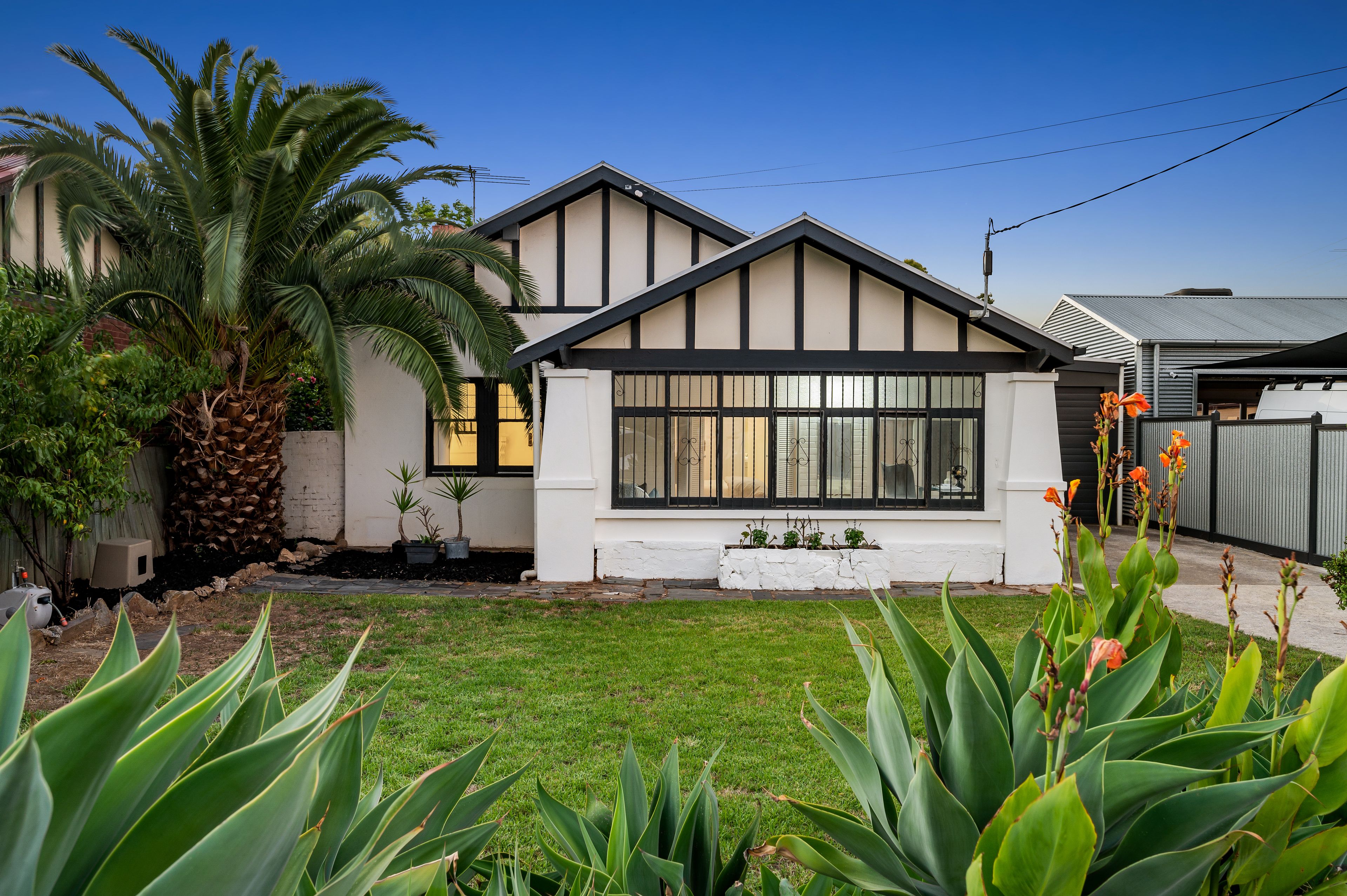 2 Simpson Street, Woodville South, SA 5011
