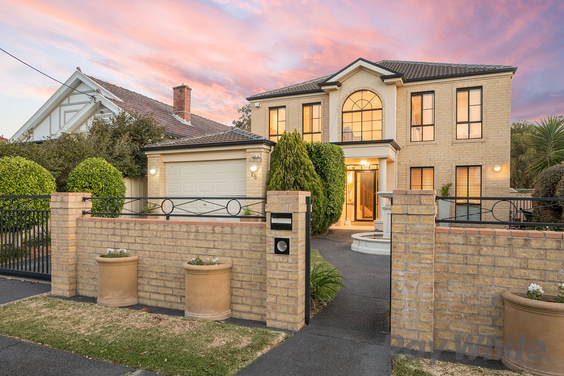 25 Harle Street, Hamilton South, NSW 2303
