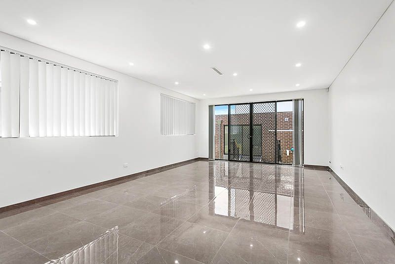 140 Wolli Street, Kingsgrove, NSW 2208