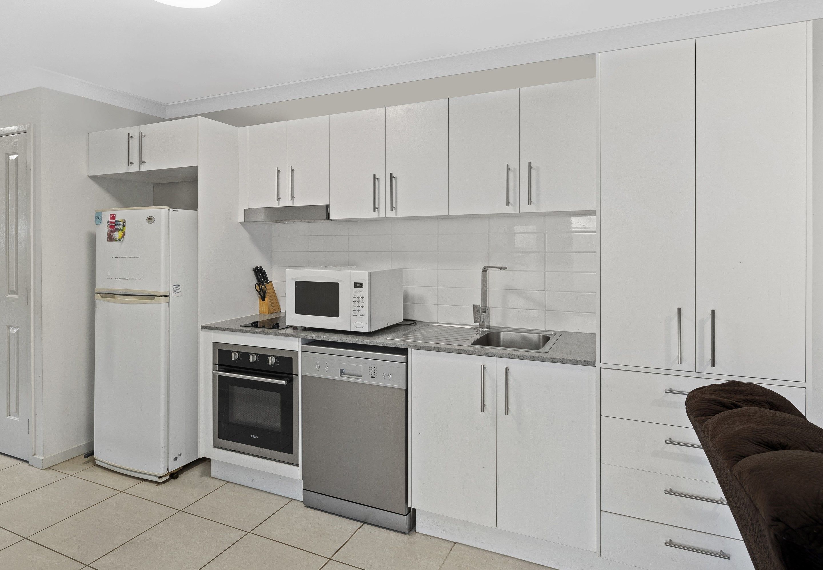 2/15 Greenpark Drive, Crestmead, QLD 4132