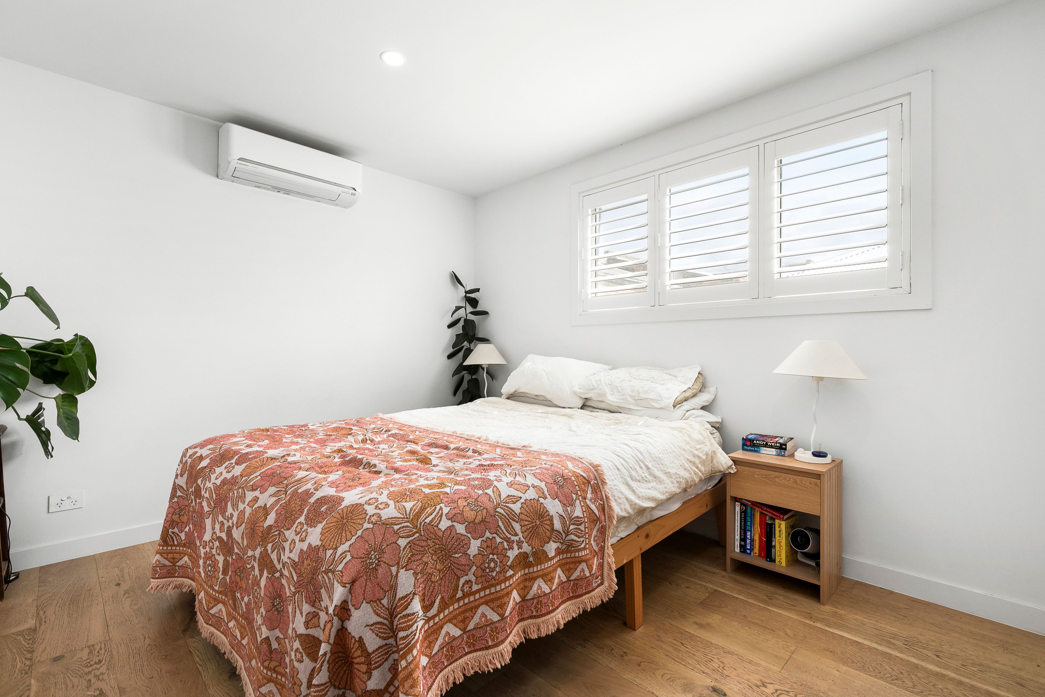 2/379 Reynard Street — photo 7 of 13