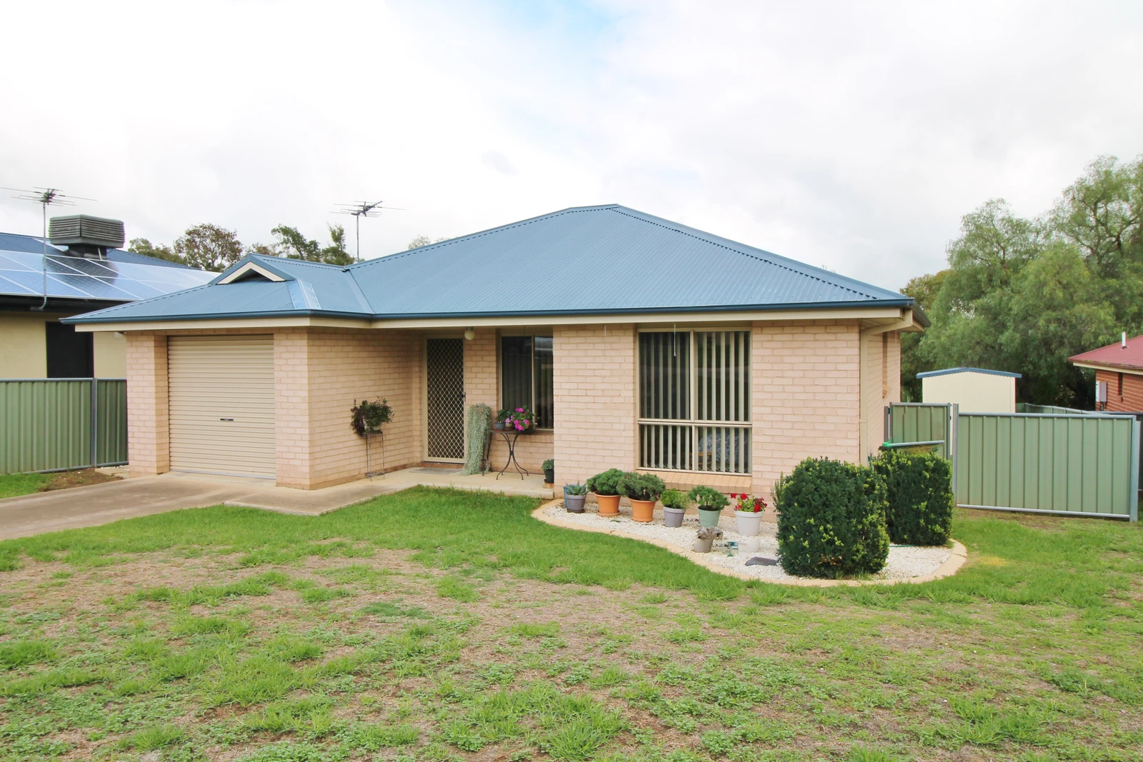 14/3A Miro Street, Young, NSW 2594