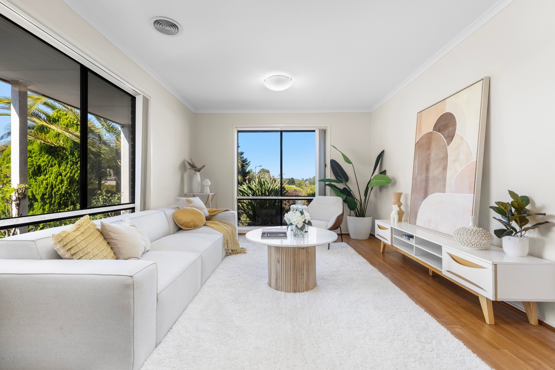 18 Temby Close, Endeavour Hills, VIC 3802