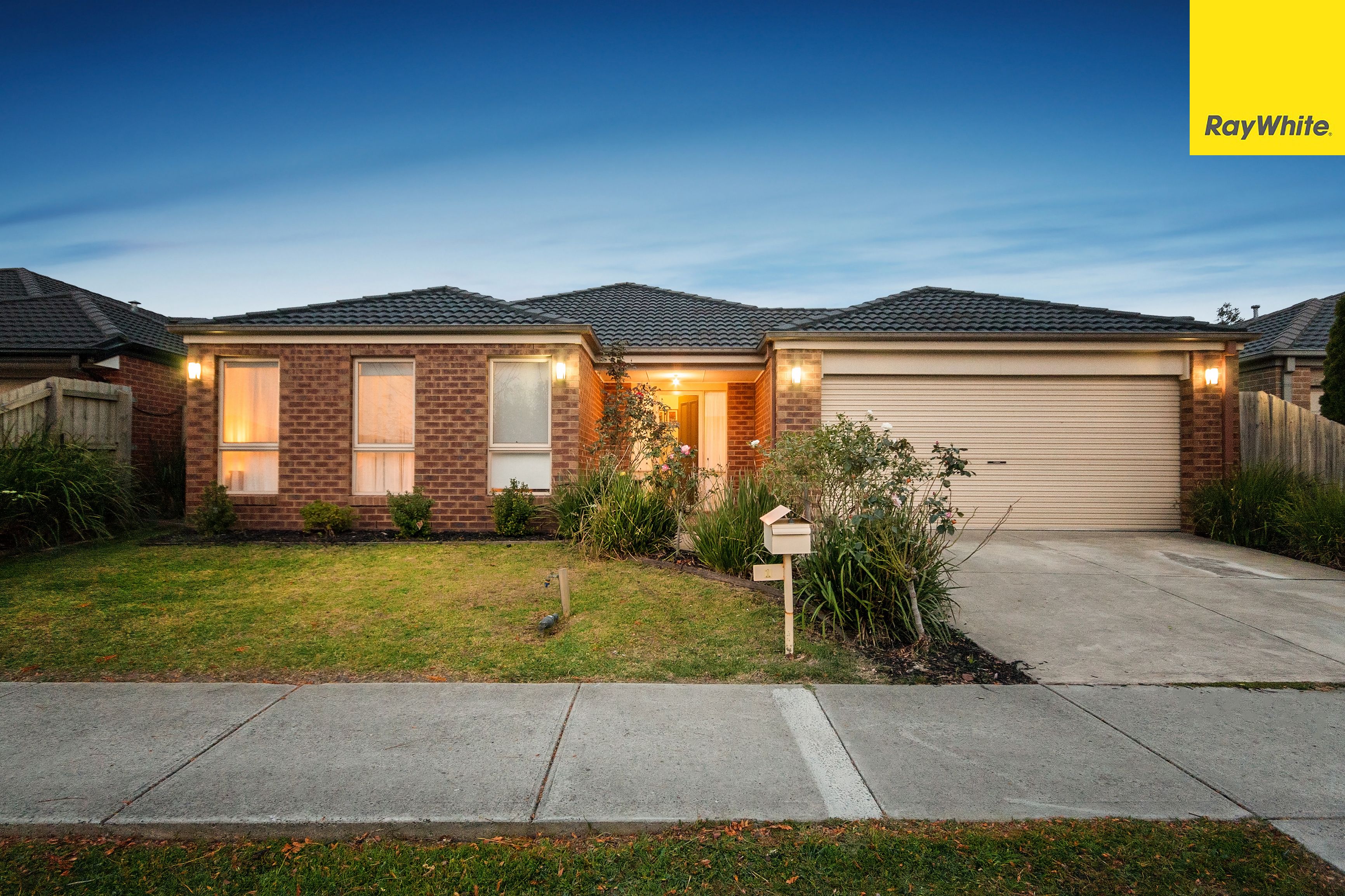 1 Azalea Avenue, Pakenham, VIC 3810