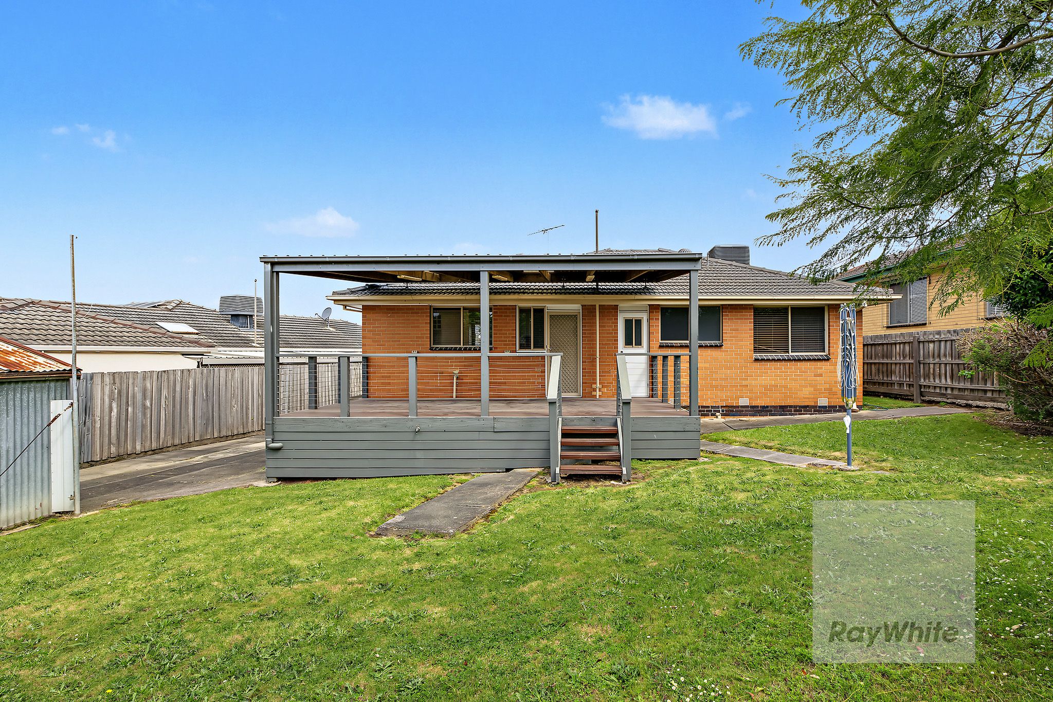 18 Belair Court — photo 13 of 15