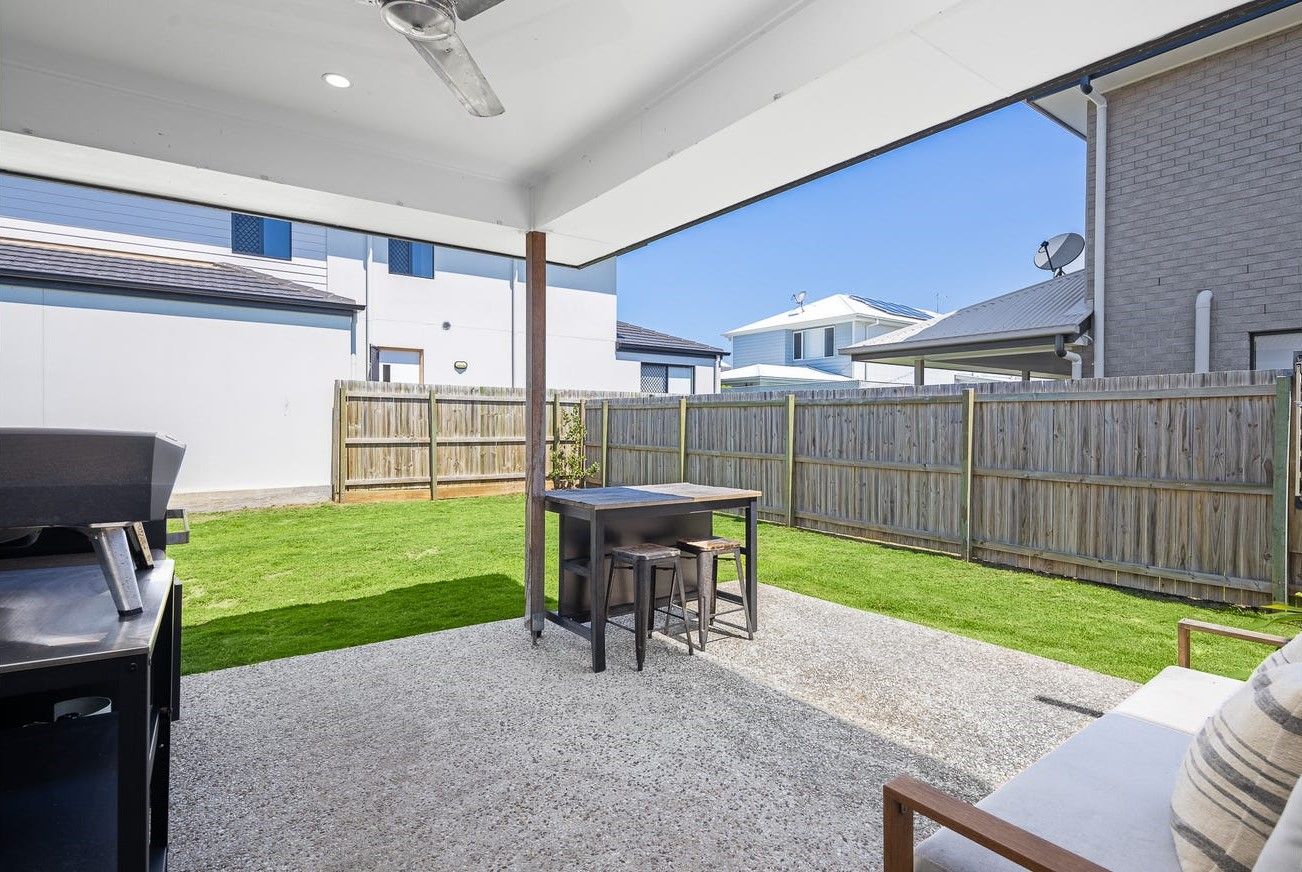 32 Apollo Street — photo 7 of 10