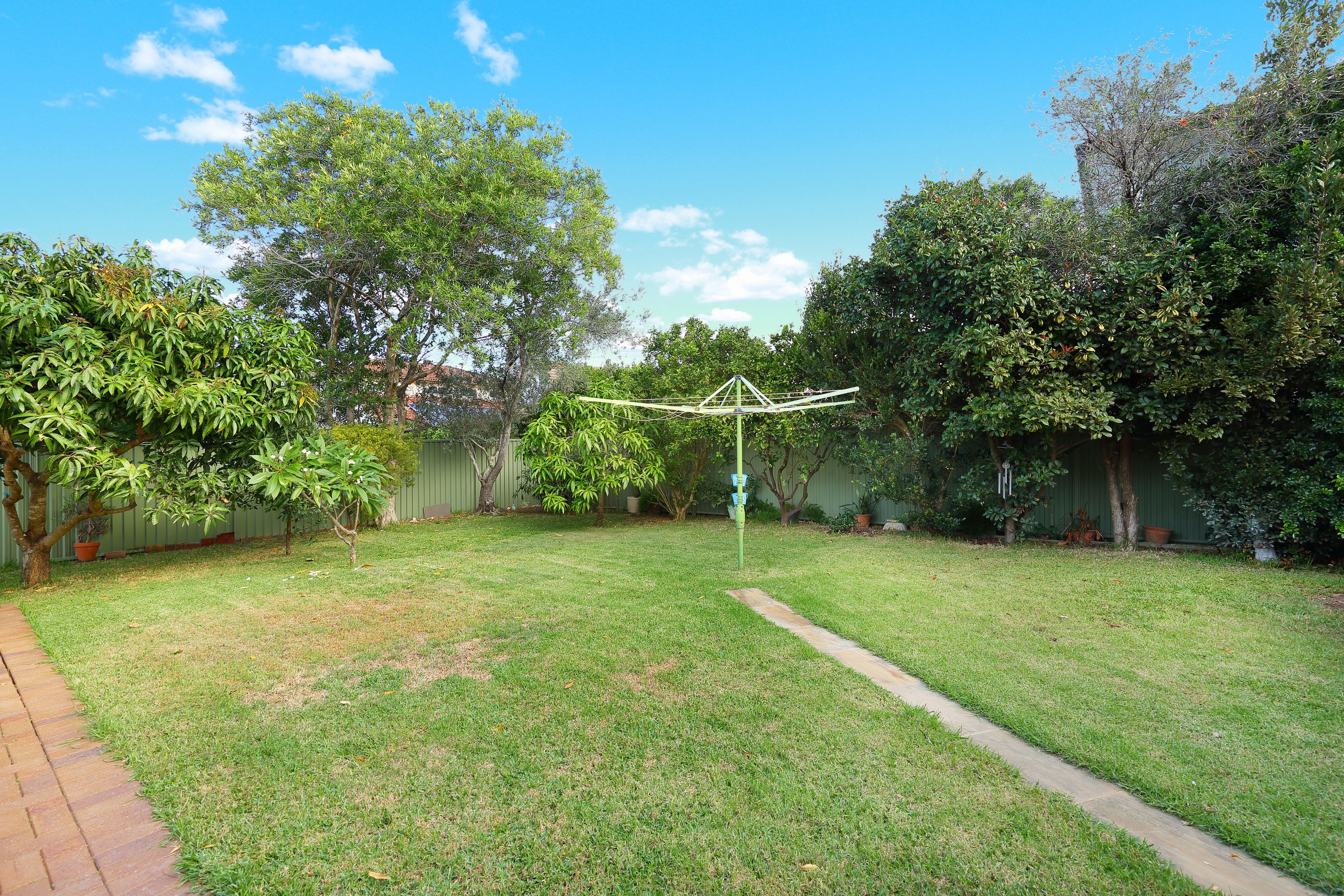 95 Lorraine Street, Peakhurst Heights, NSW 2210
