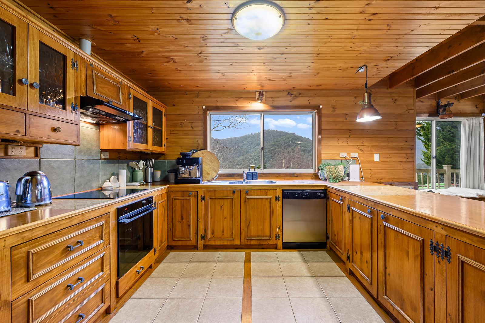 29 Alpine Ridge Drive — photo 6 of 17