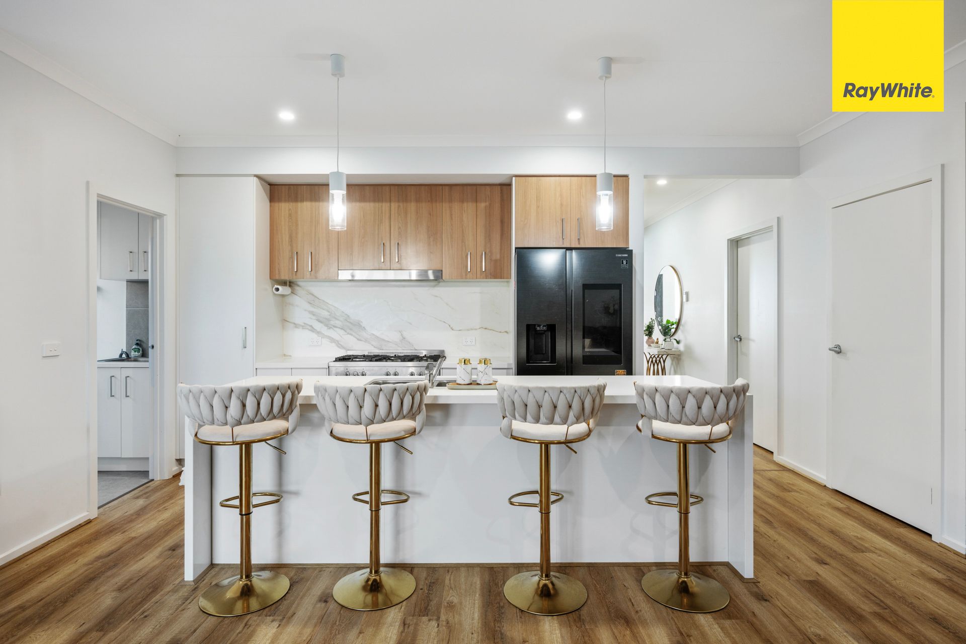 19 Babina Avenue — photo 6 of 19