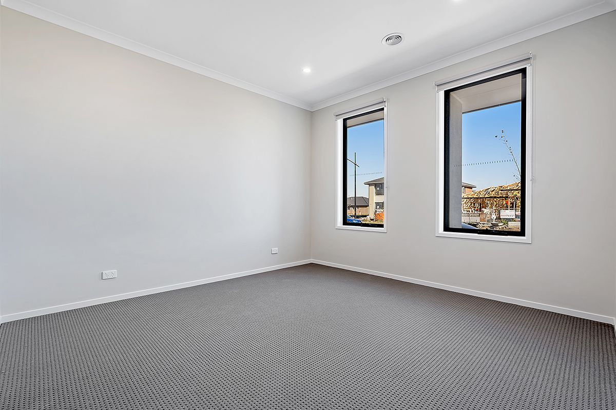 135 Vantage Boulevard, Craigieburn, VIC 3064