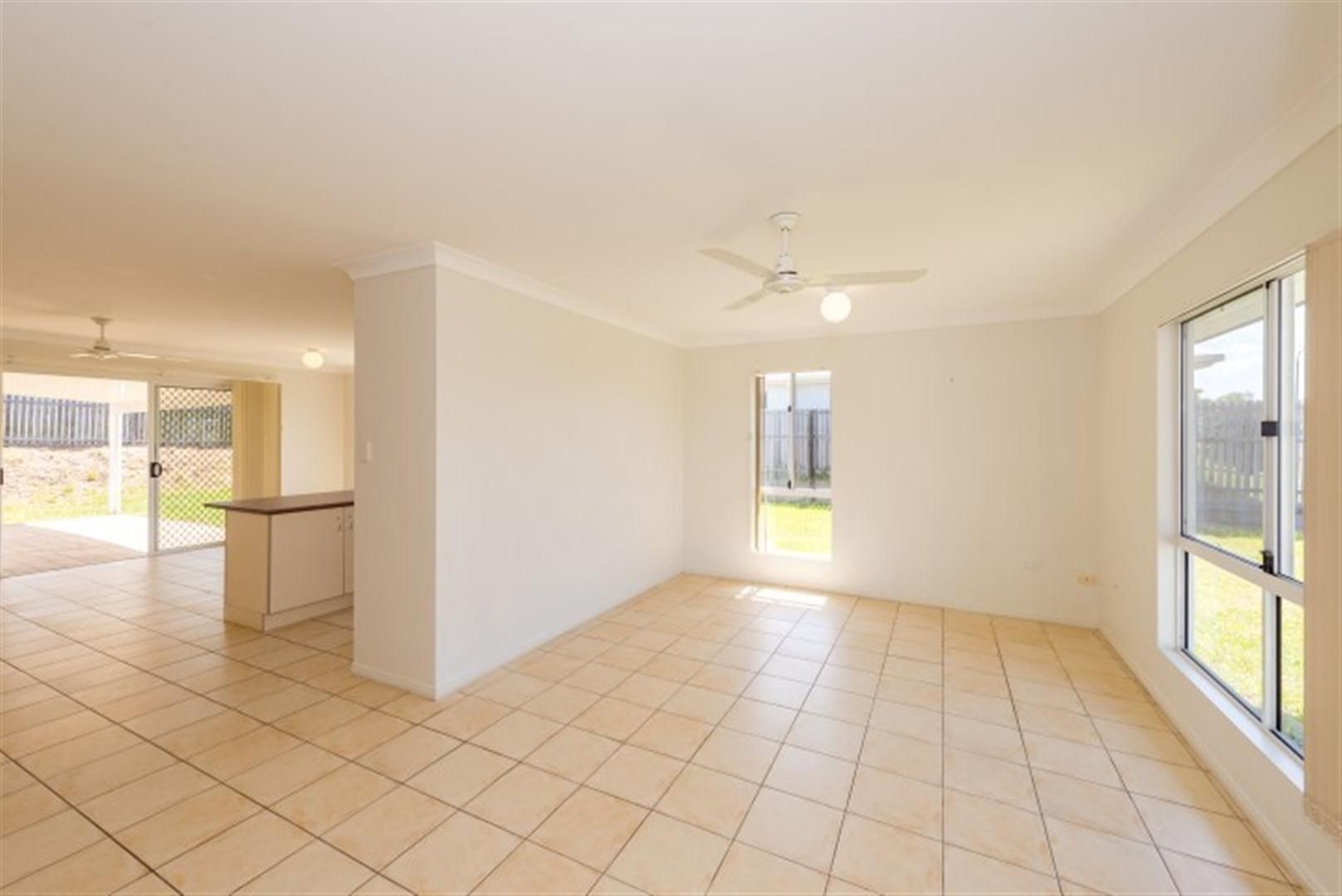 7 Saxonvale Court, New Auckland, QLD 4680