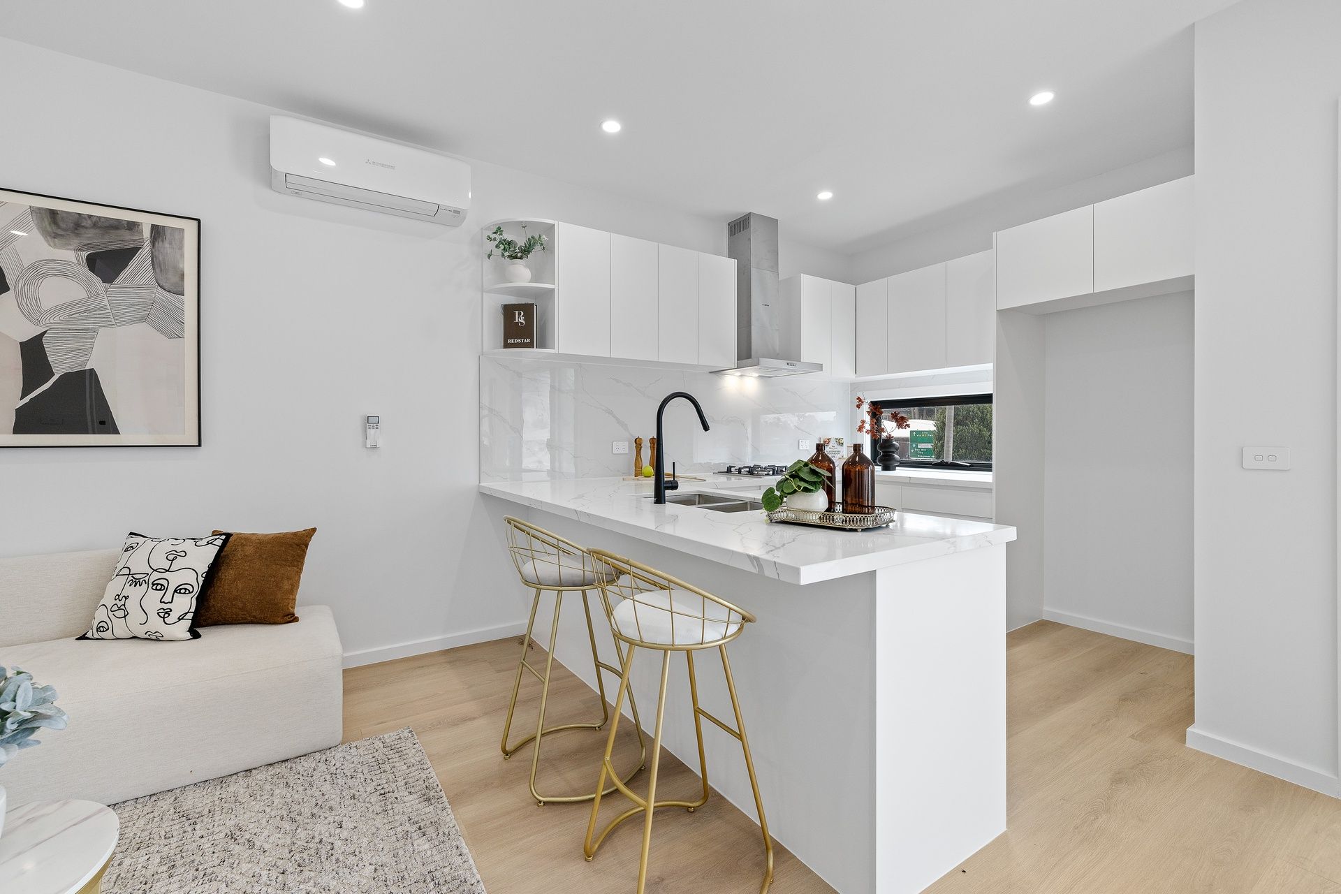 2D Dora Avenue — photo 8 of 25