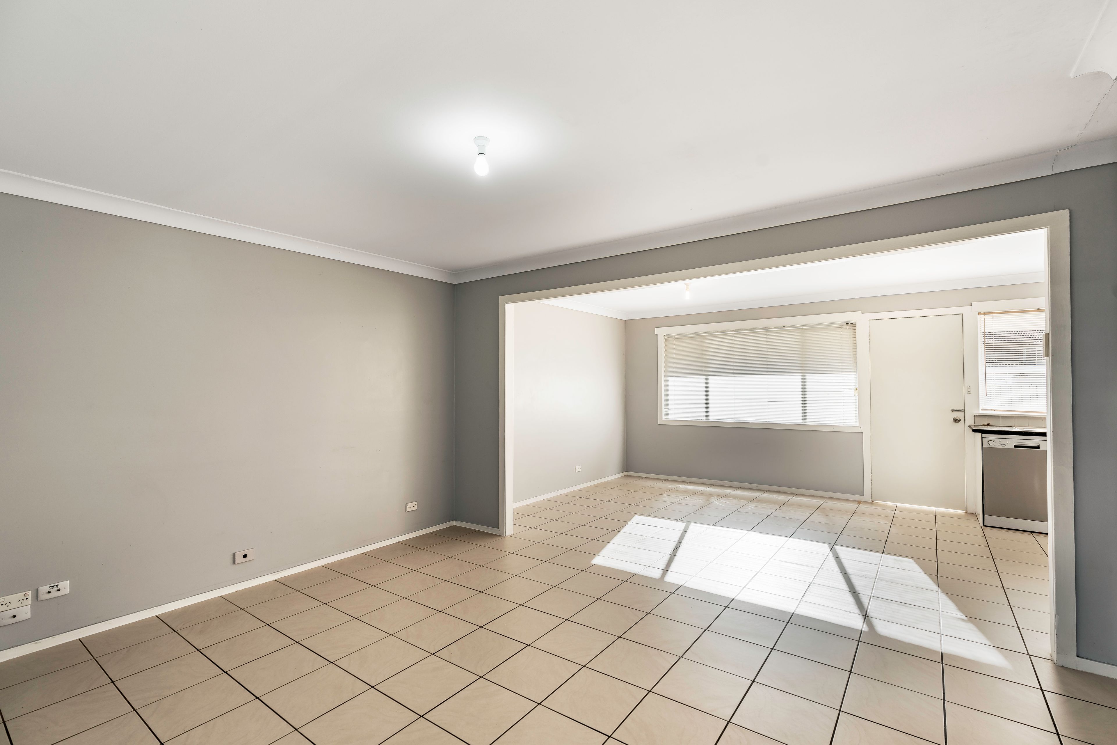 8 Carlton Crescent, Culburra Beach, NSW 2540