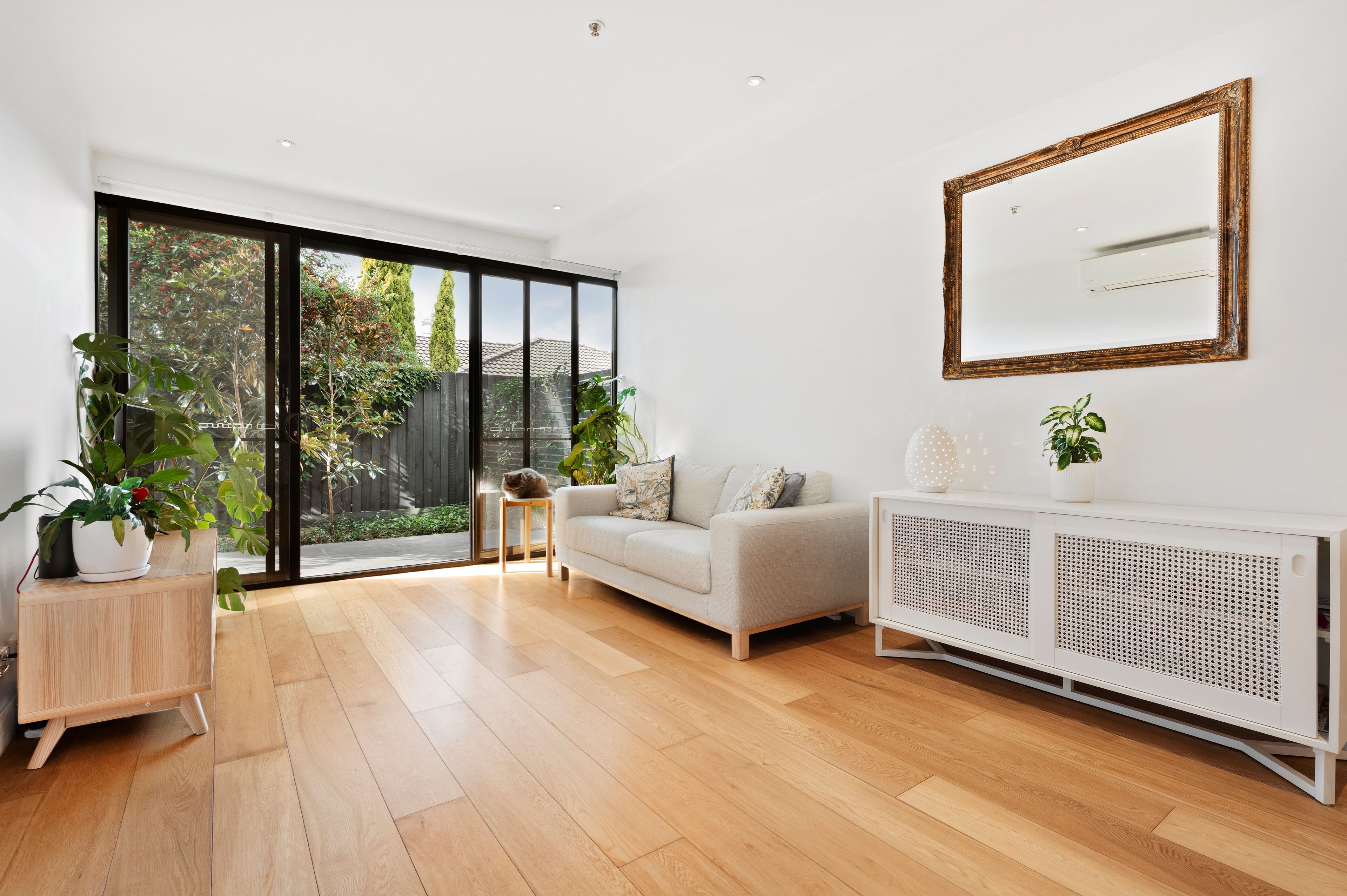 g04/1338 Dandenong Road, Hughesdale, VIC 3166