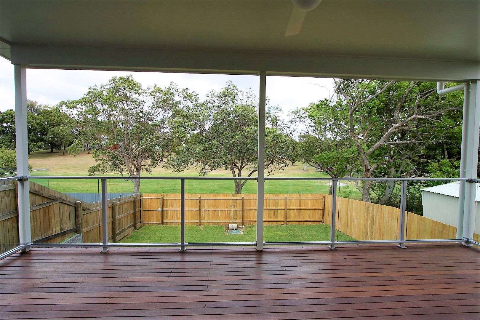 17 Dobbie Street, Holland Park, QLD 4121