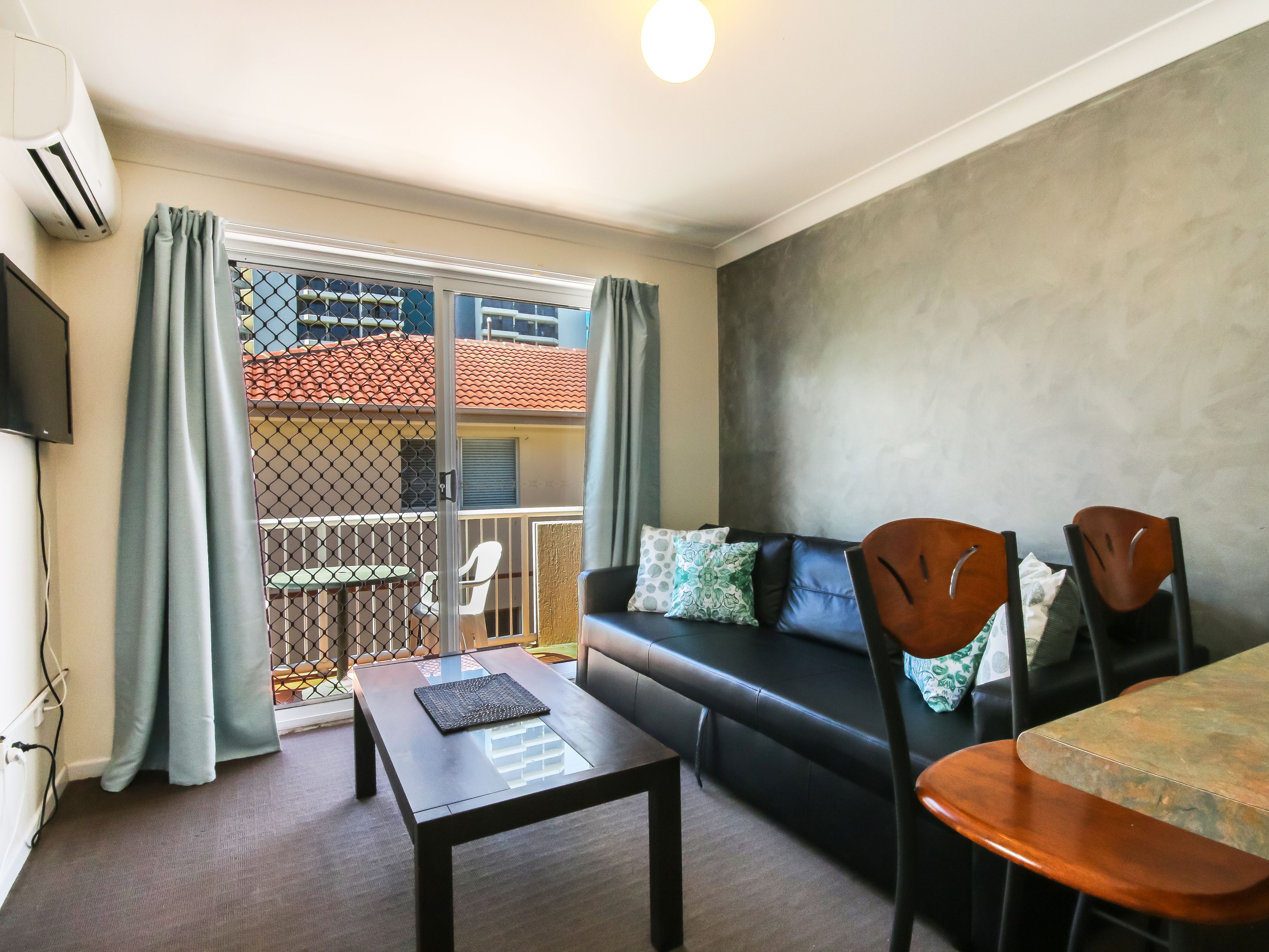 34/21 Markwell Avenue, Surfers Paradise, QLD 4217