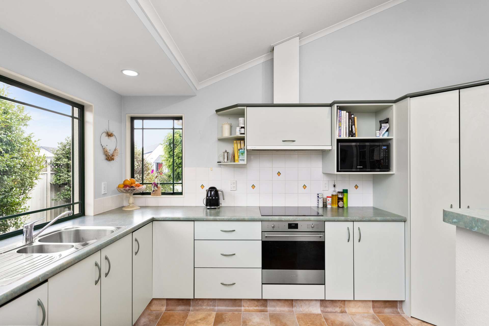 34 Balmoral Street photo 2