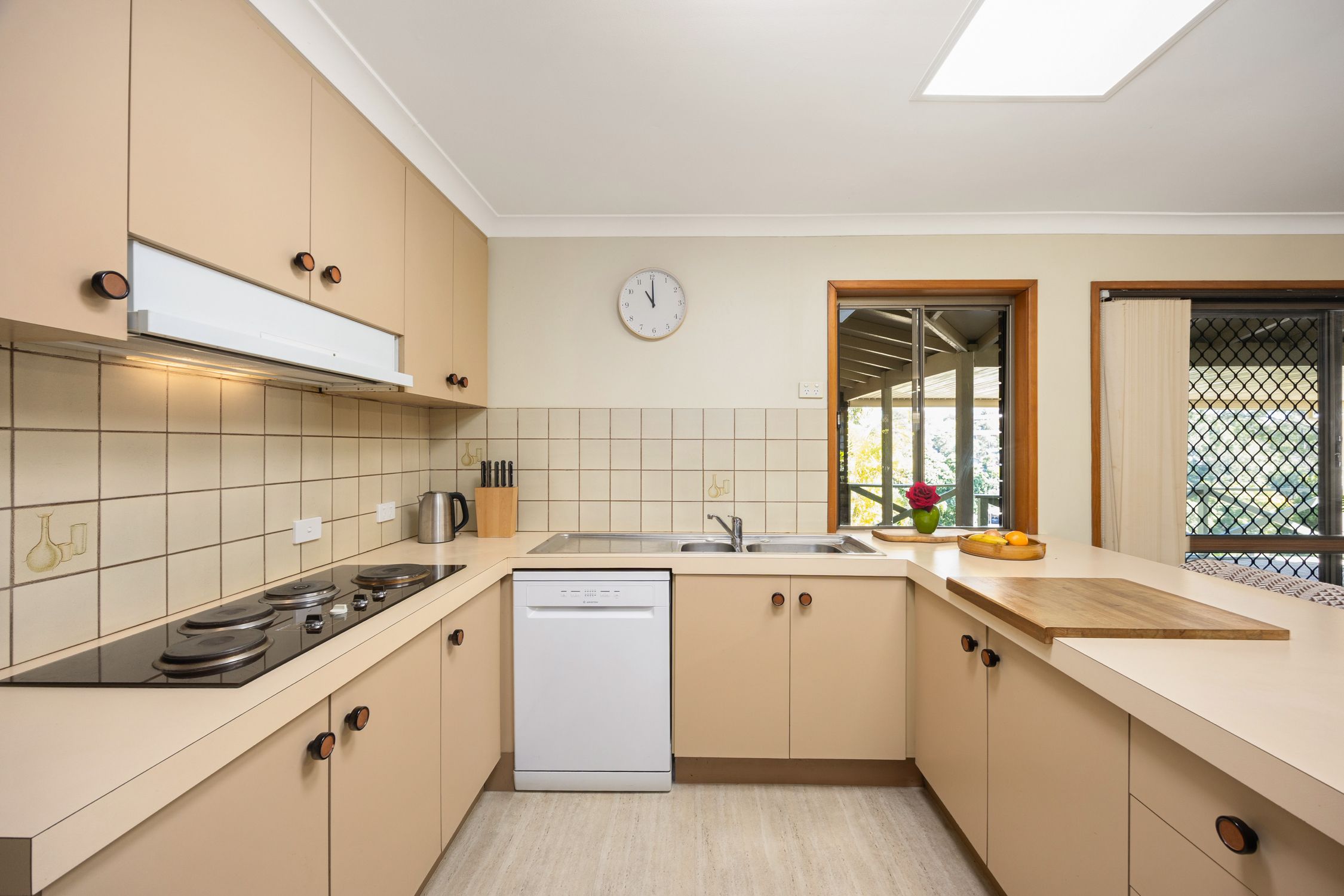 63 MUKINE Street — photo 5 of 15