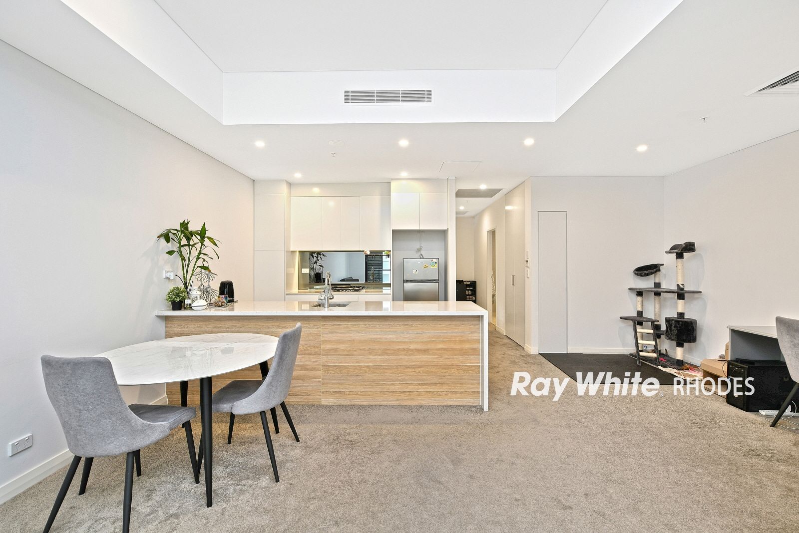 D5105/16 Constitution Road — photo from Ray White Rhodes