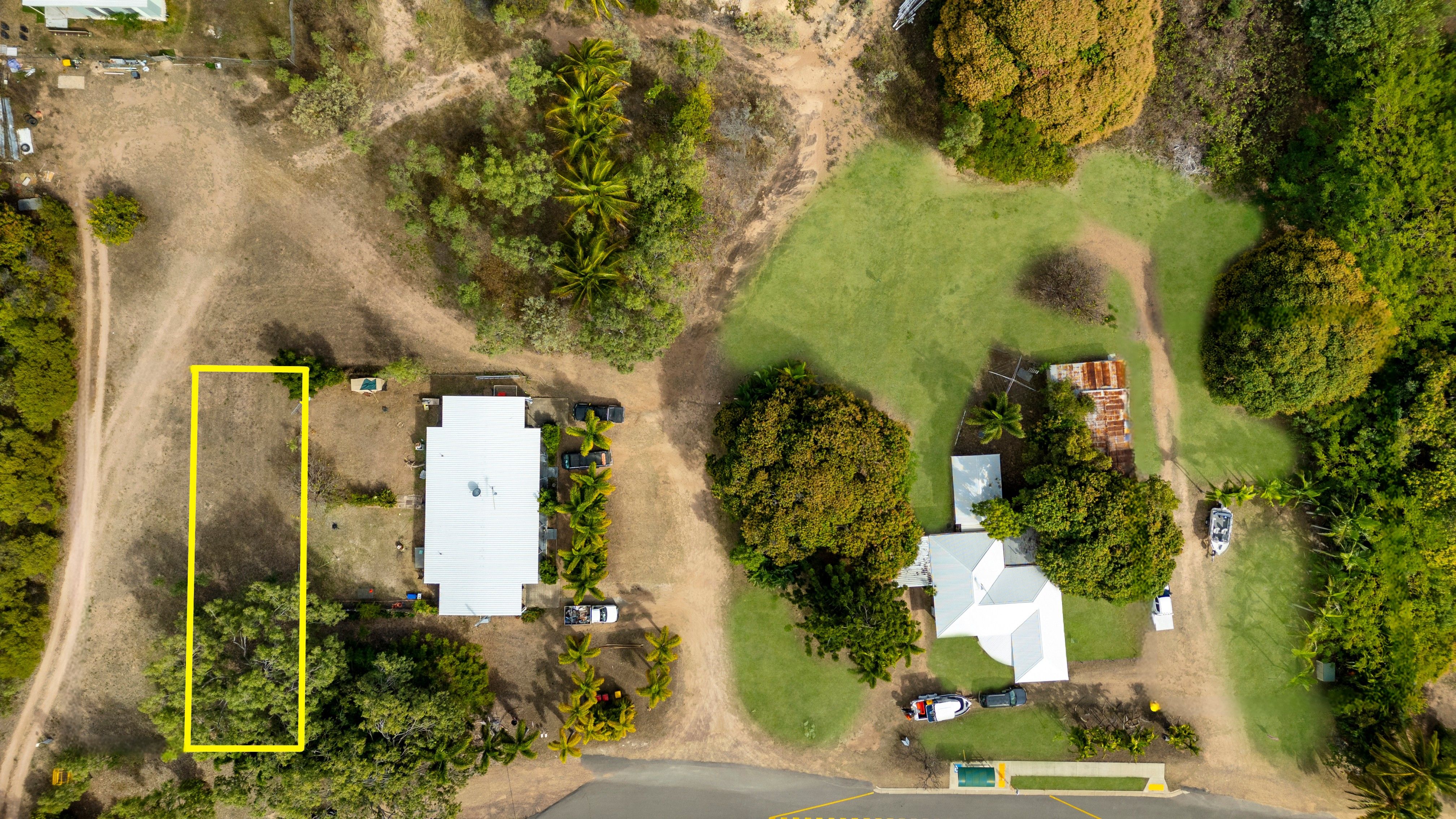 115-125 Horseshoe Bay Road — photo from Ray White Townsville