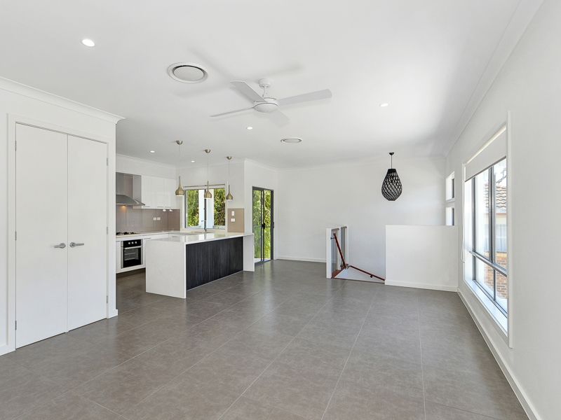 17 Anne Street, Southport, QLD 4215