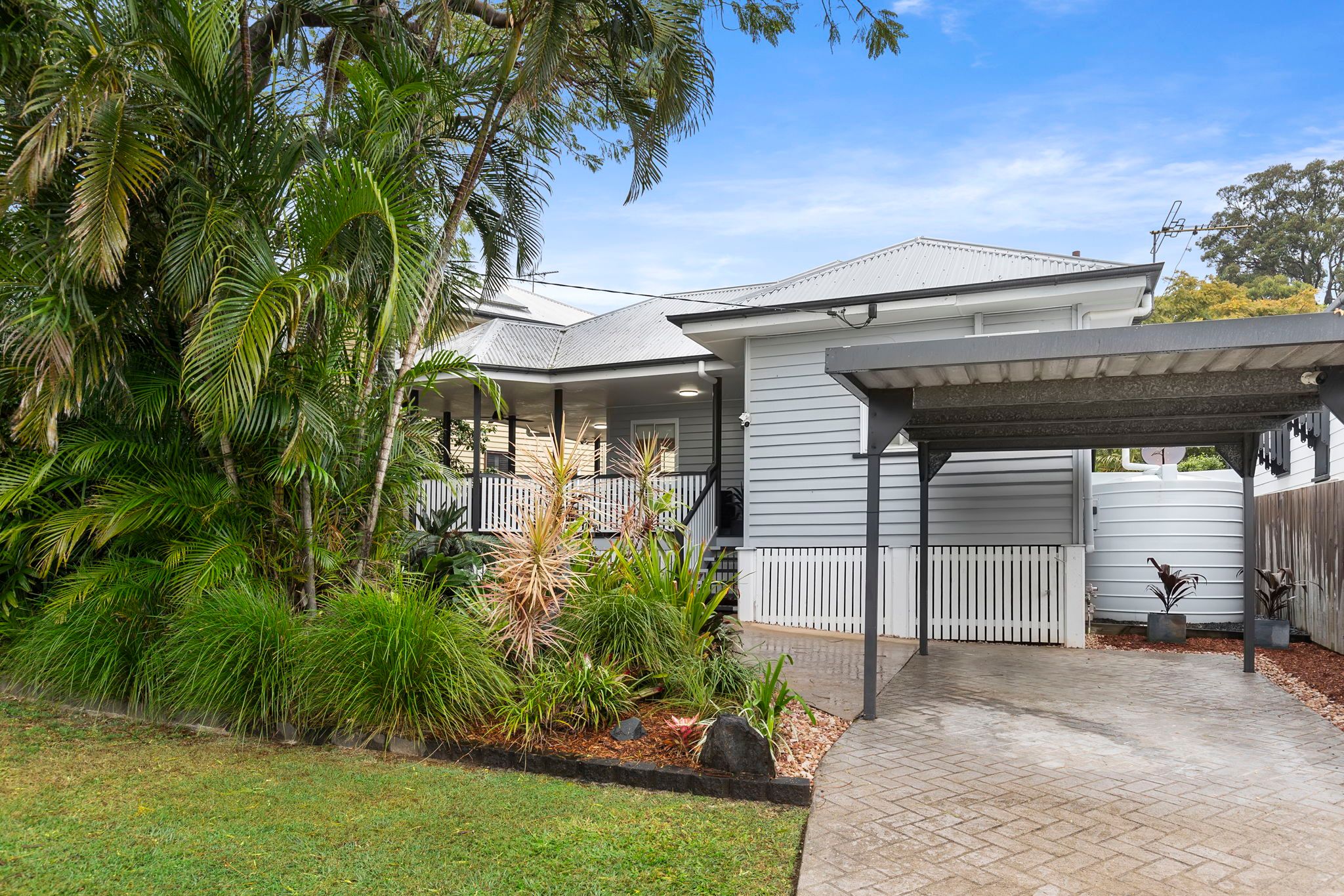 81 Hutton Avenue, Wynnum, QLD 4178