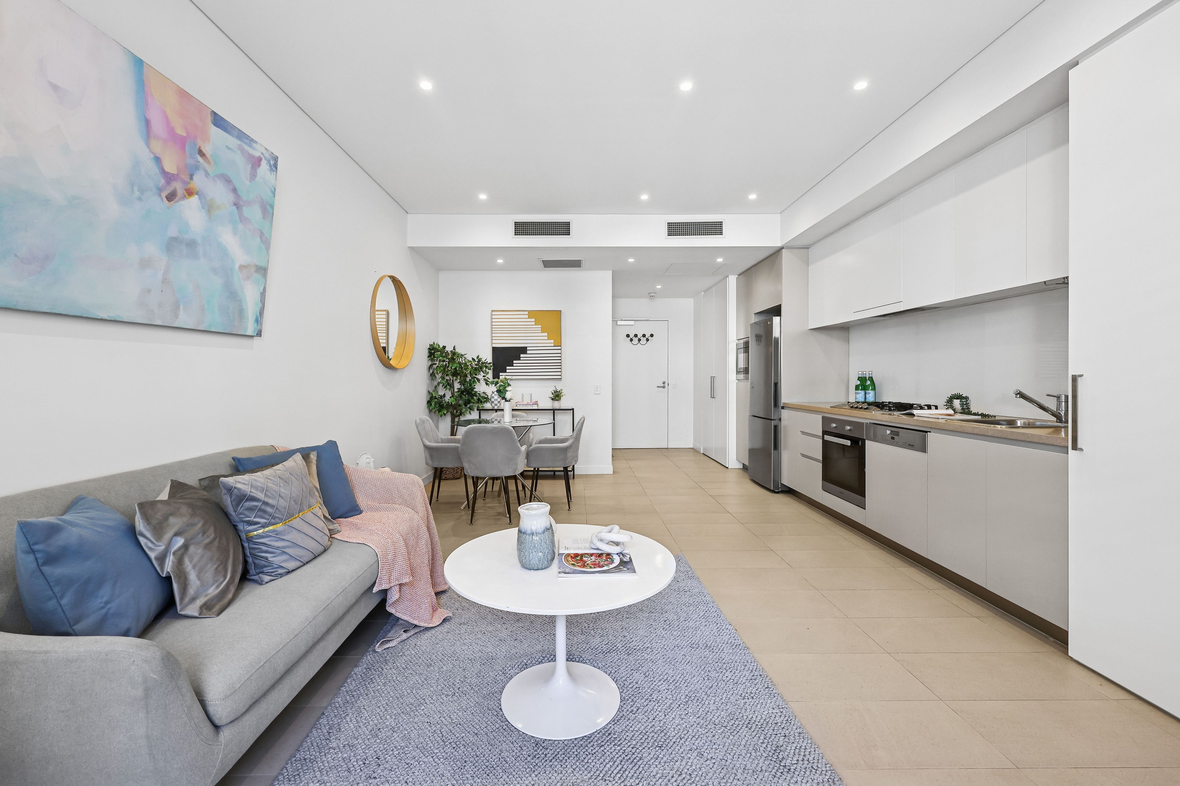 2 Cullen Close, Forest Lodge NSW 2037