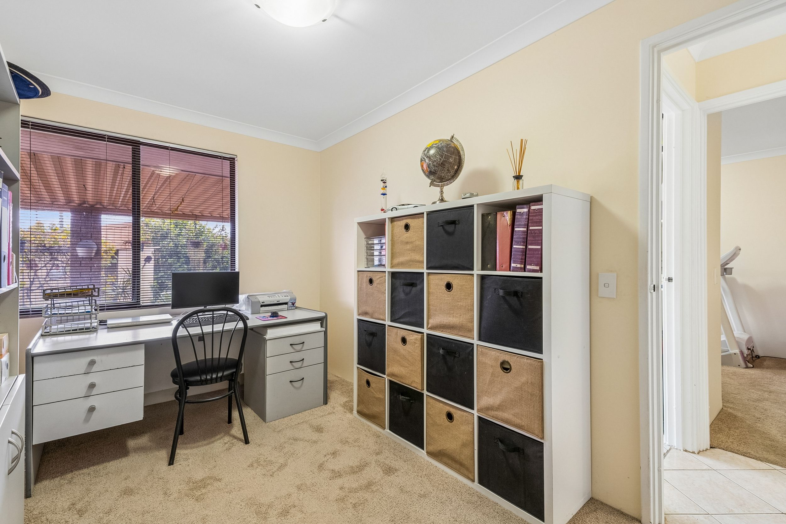 8 Palmer Crescent — photo 16 of 30