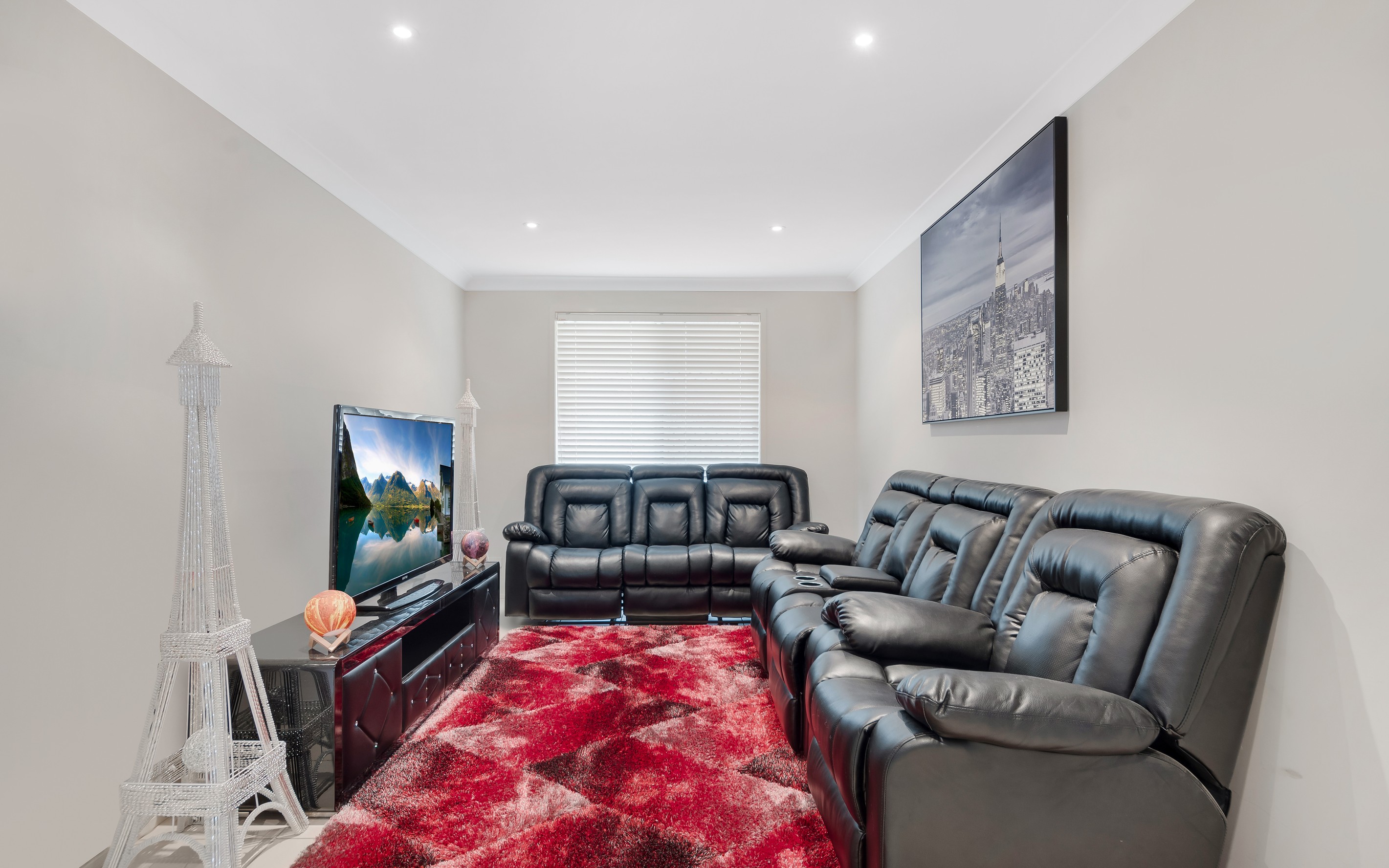 12 Domain Boulevarde, Prestons, NSW 2170