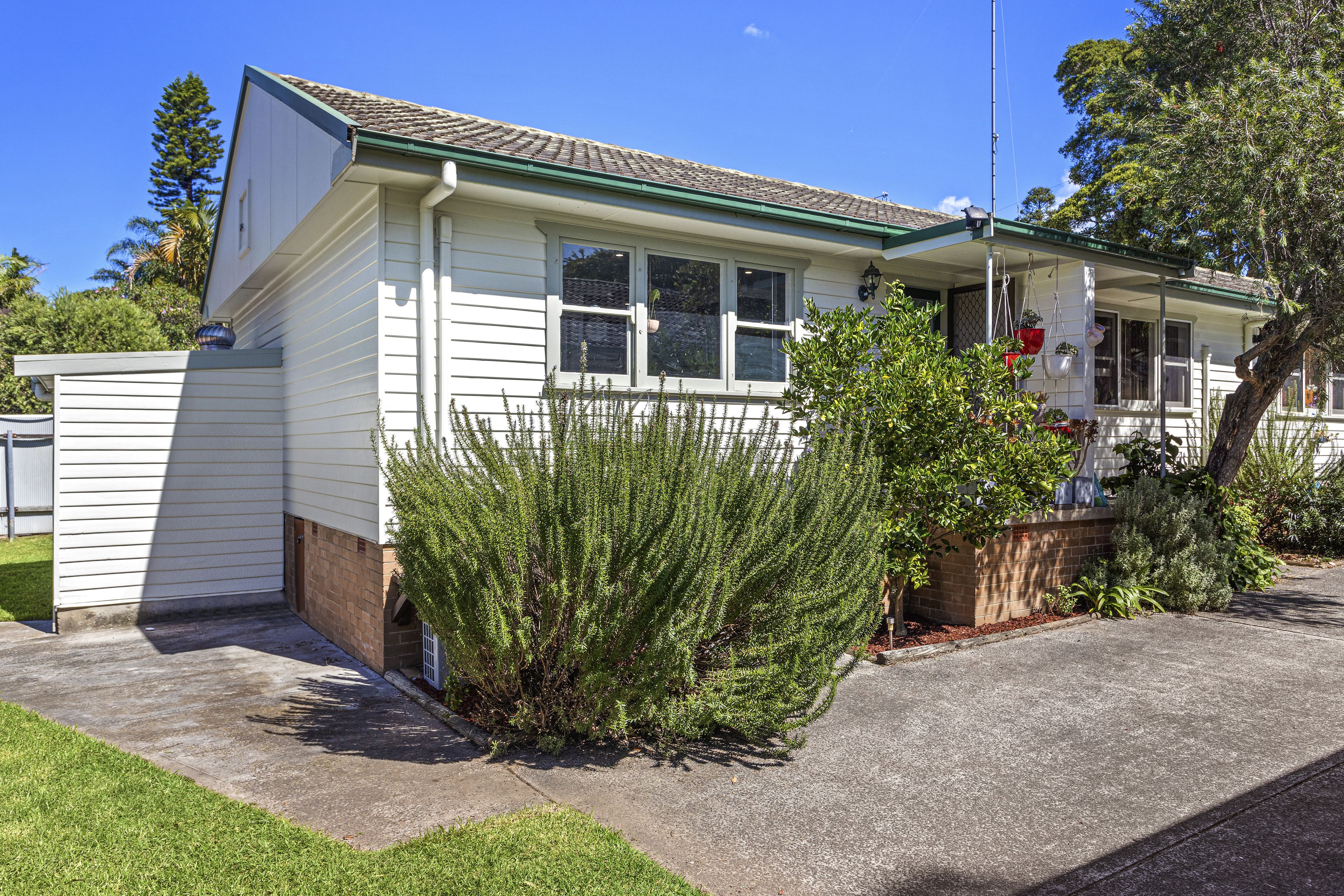 11 Robsons Road, Keiraville NSW 2500