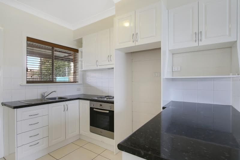 1/404 Douglas Road — photo 4 of 6