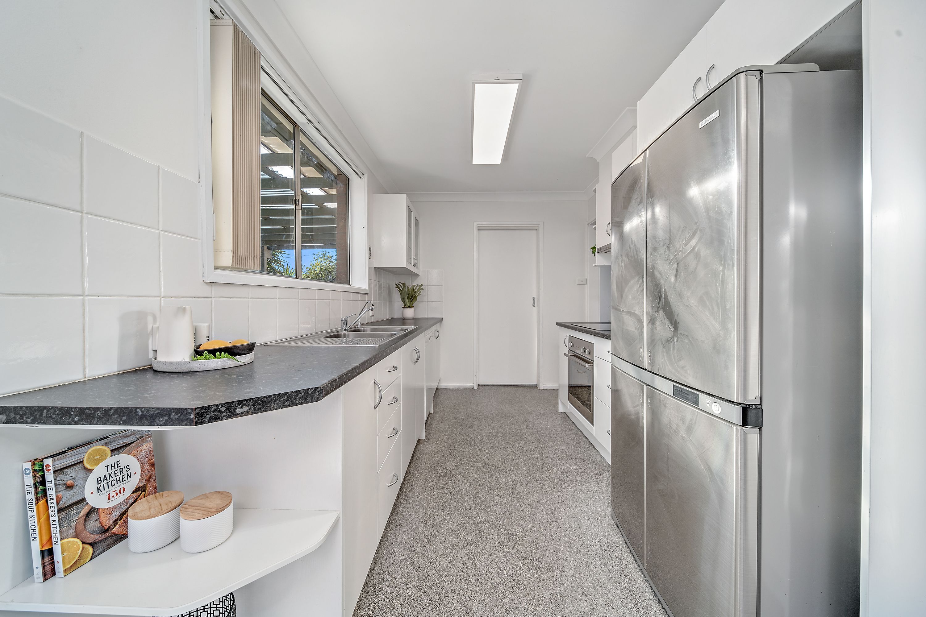68 Belconnen Way — photo 8 of 19