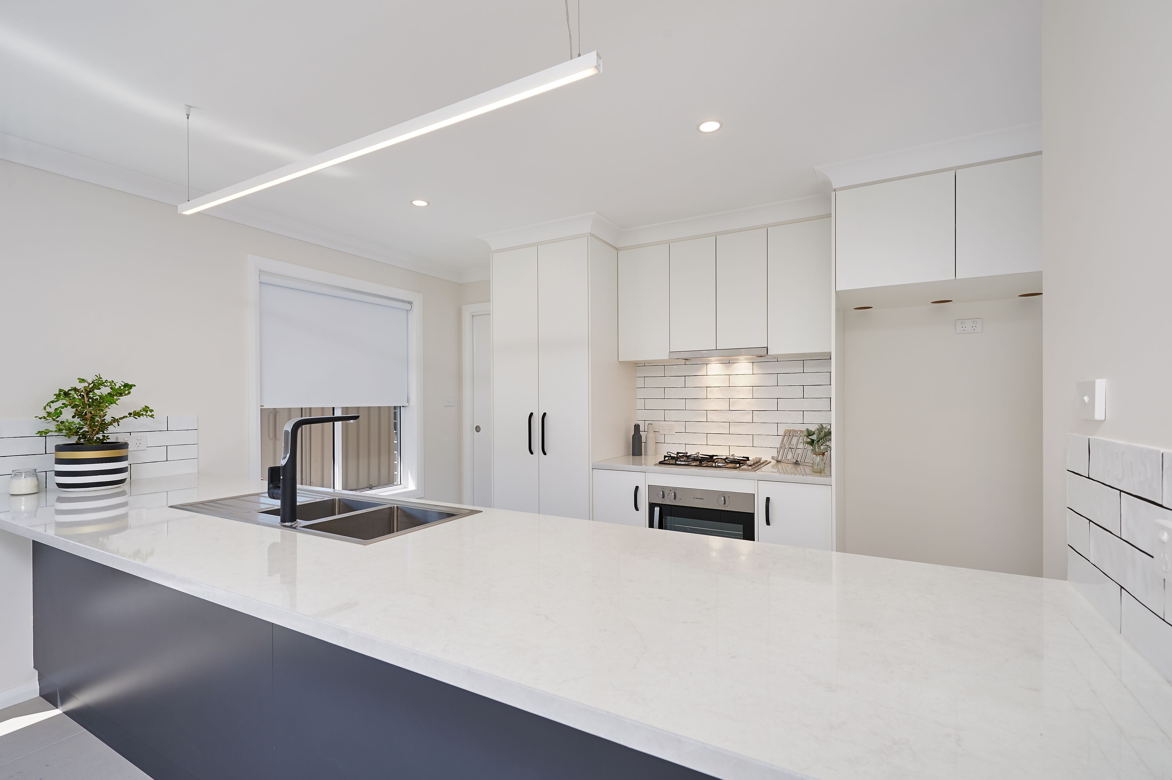 25 Paradise Drive, Gobbagombalin, NSW 2650