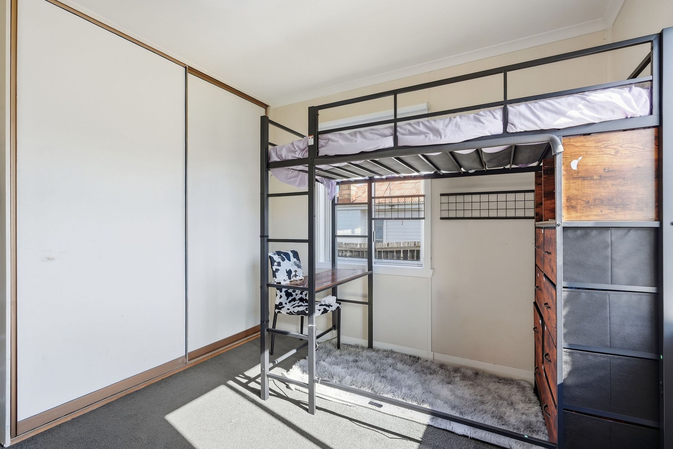 38 Renfrew Circle — photo 11 of 15